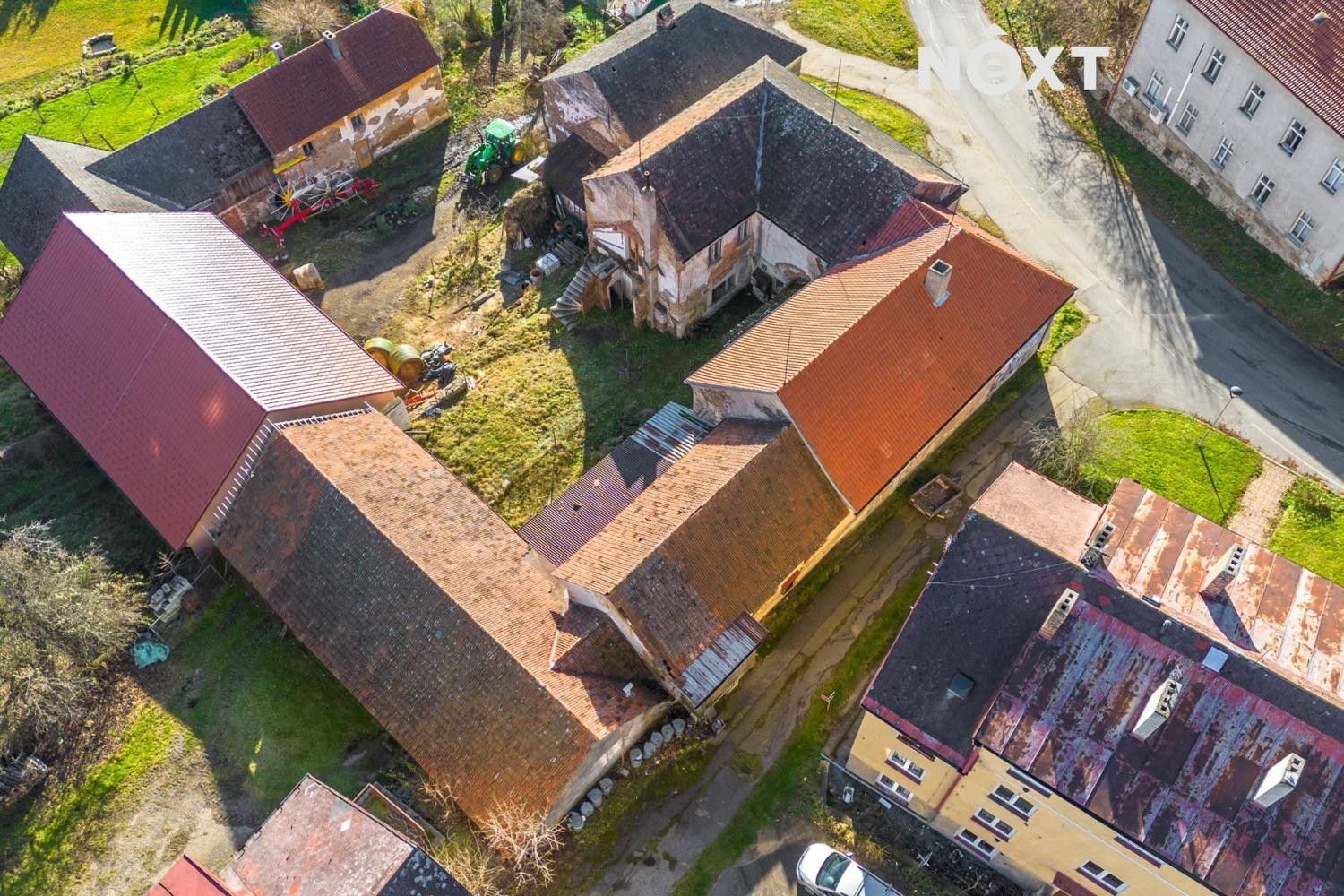 Prodej nemovitosti 630 m² - foto 8