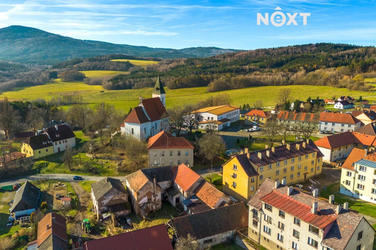 Prodej nemovitosti 630 m² - foto 10