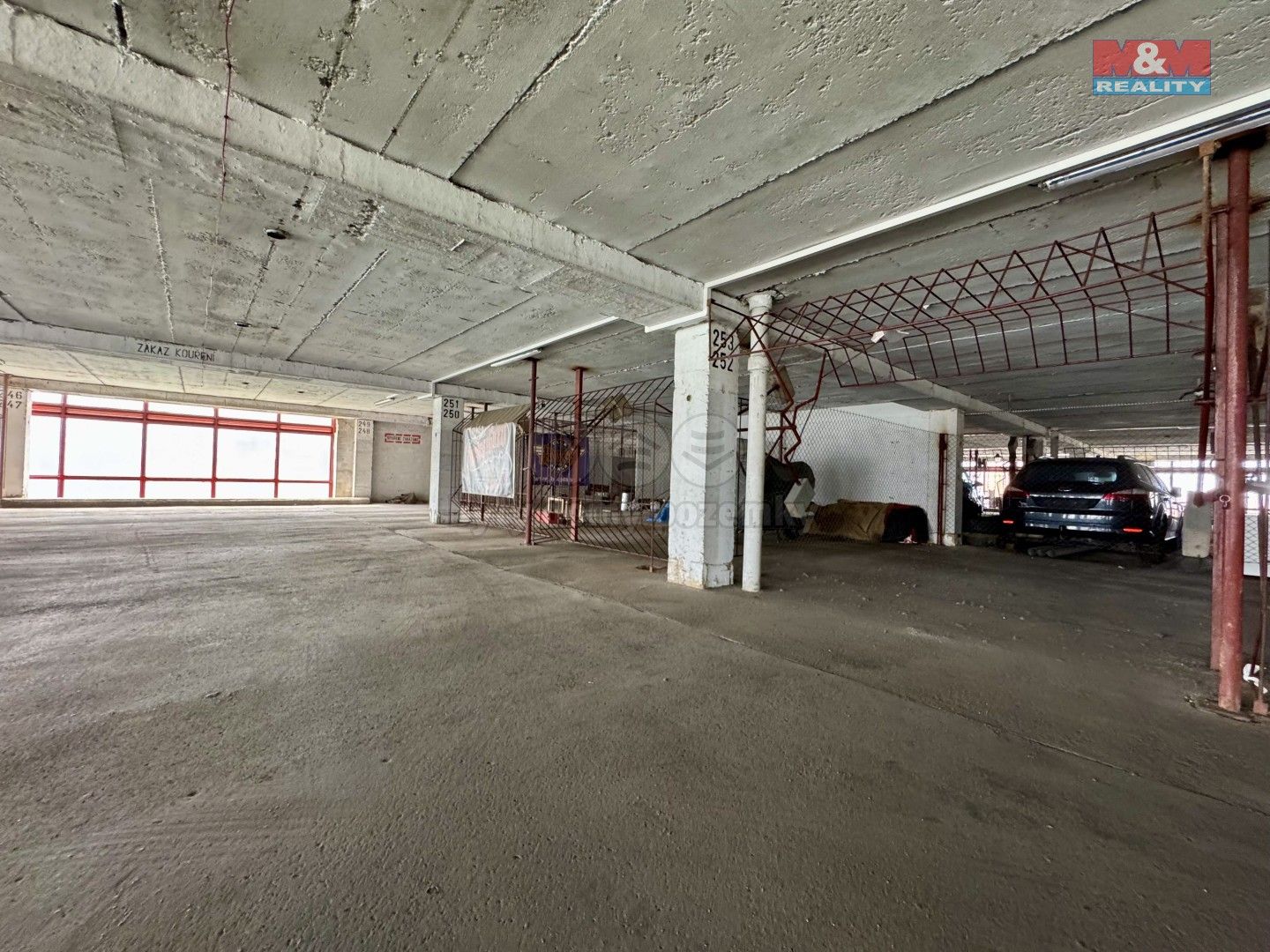 Prodej nemovitosti 16 m² - foto 1