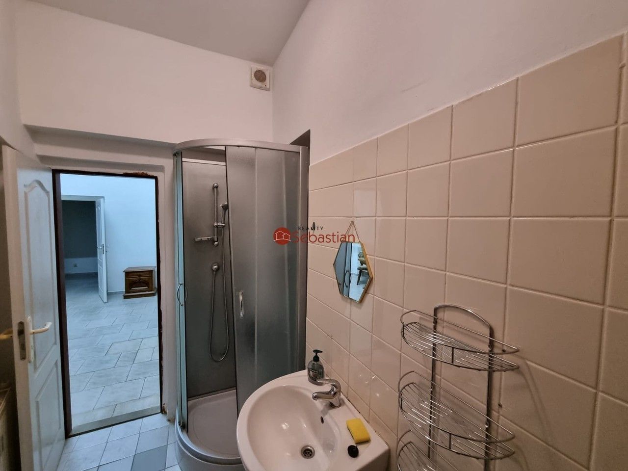 Pronájem bytu 1+1 45 m² - foto 5