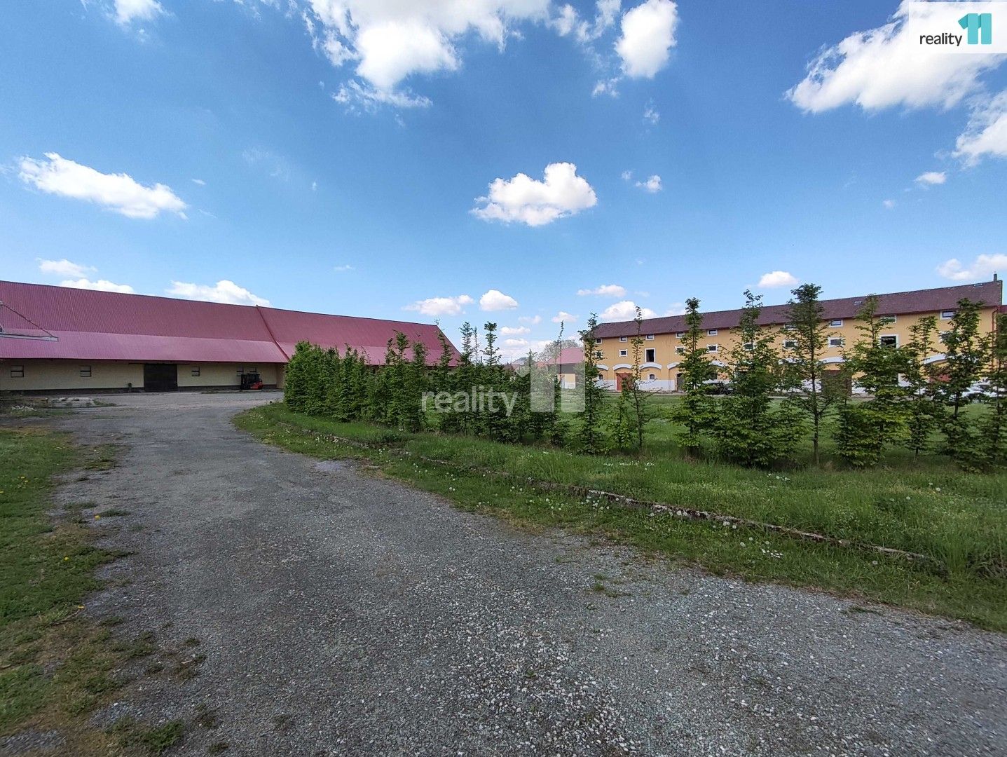 Pronájem komerčního prostoru 410 m² - foto 8