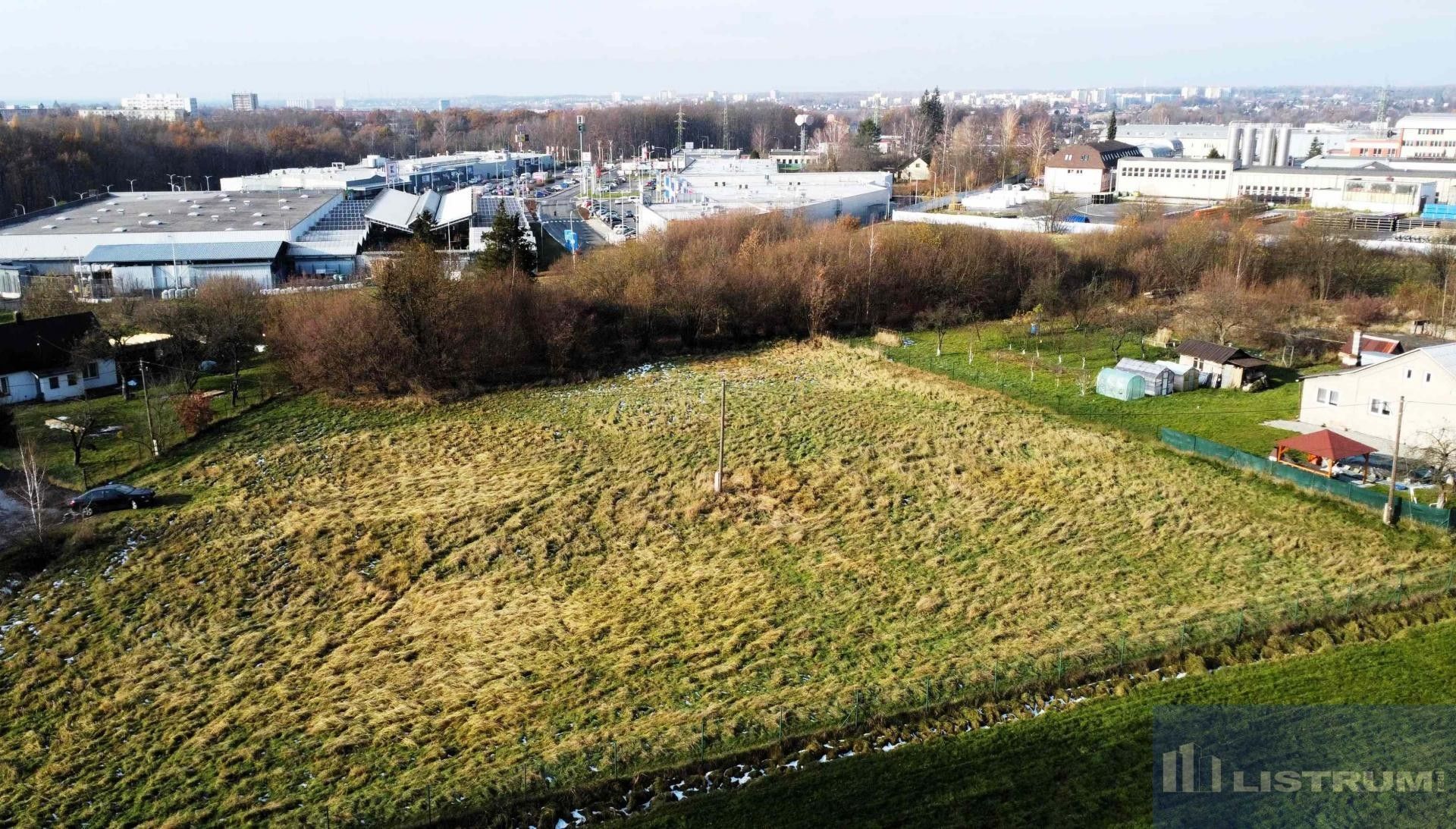 Prodej pozemku 4021 m² - foto 1
