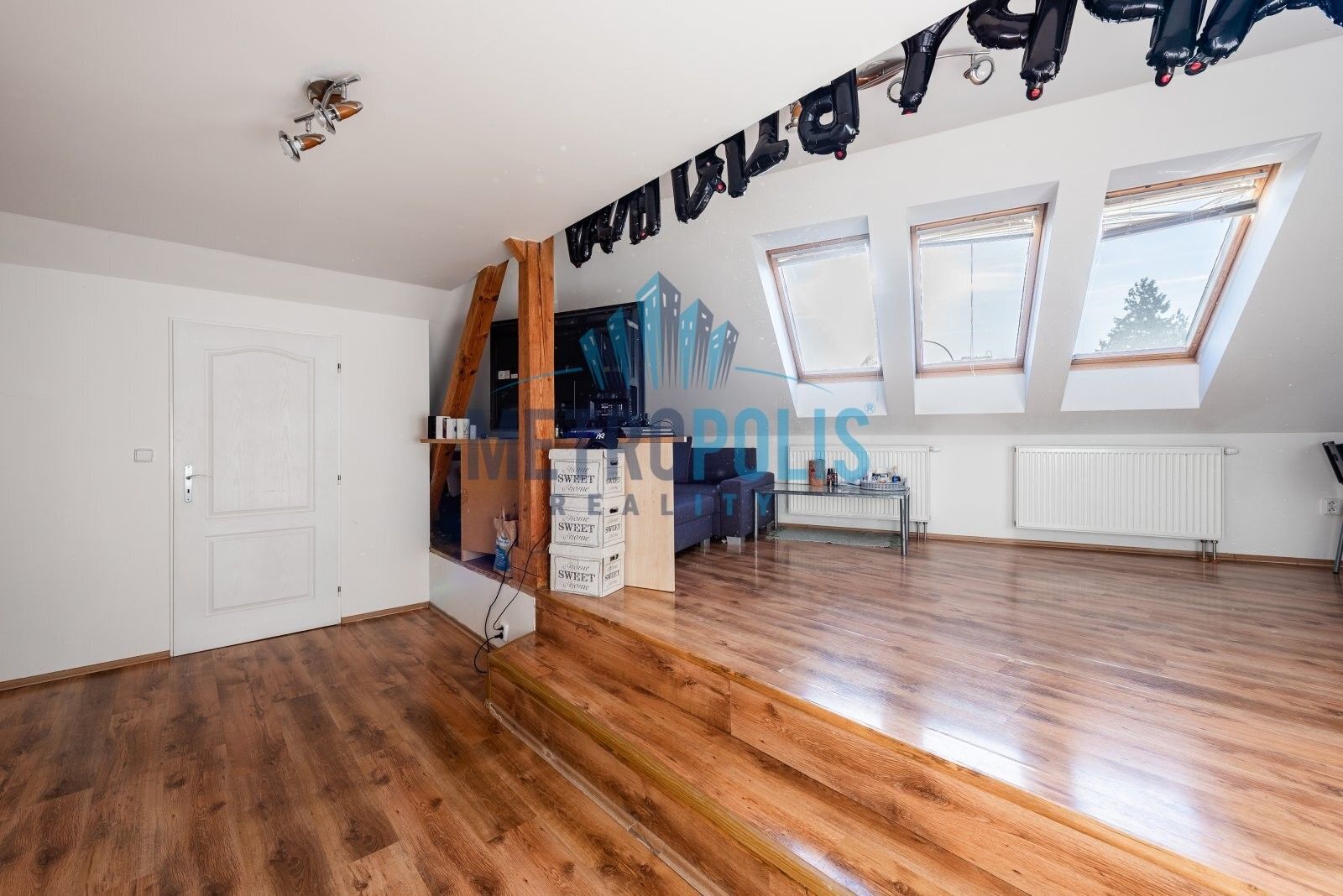 Prodej nemovitosti 350 m² - foto 20