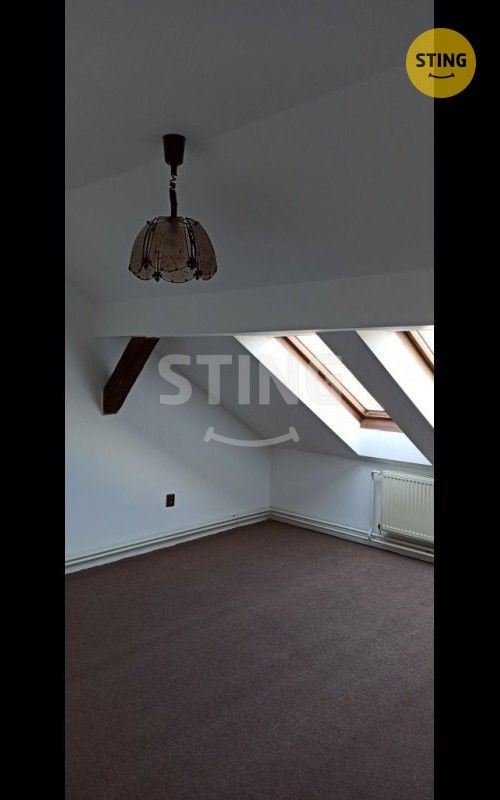 Pronájem bytu 1+1 62 m² - foto 2
