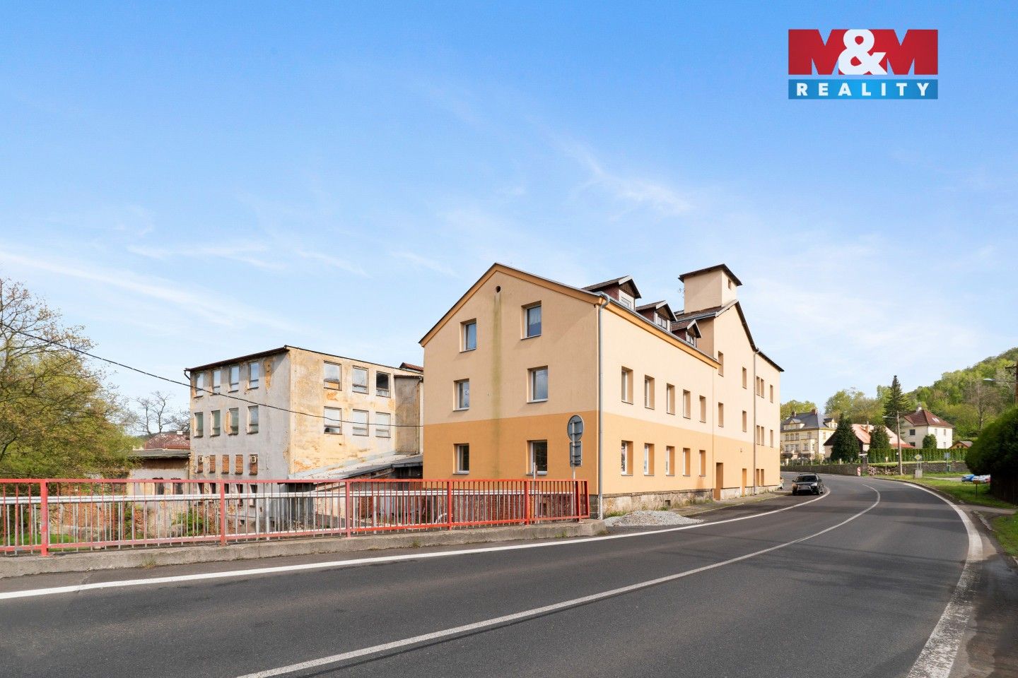 Pronájem komerčního prostoru 300 m² - foto 4