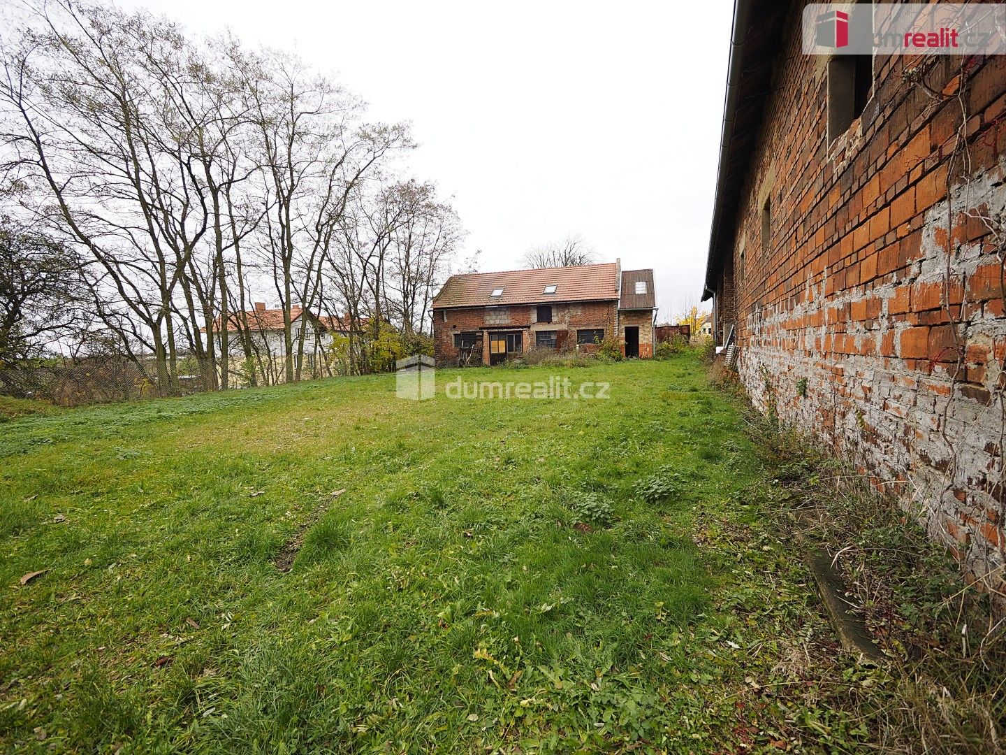 Prodej komerčního prostoru 1600 m² - foto 9