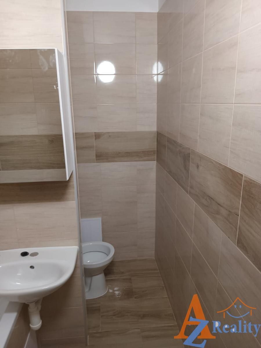 Pronájem bytu 1+1 35 m² - foto 4