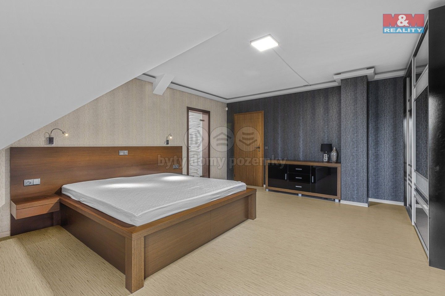 Prodej domu 255 m² - foto 3