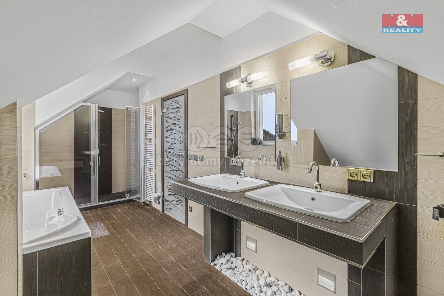 Prodej domu 255 m² - foto 4
