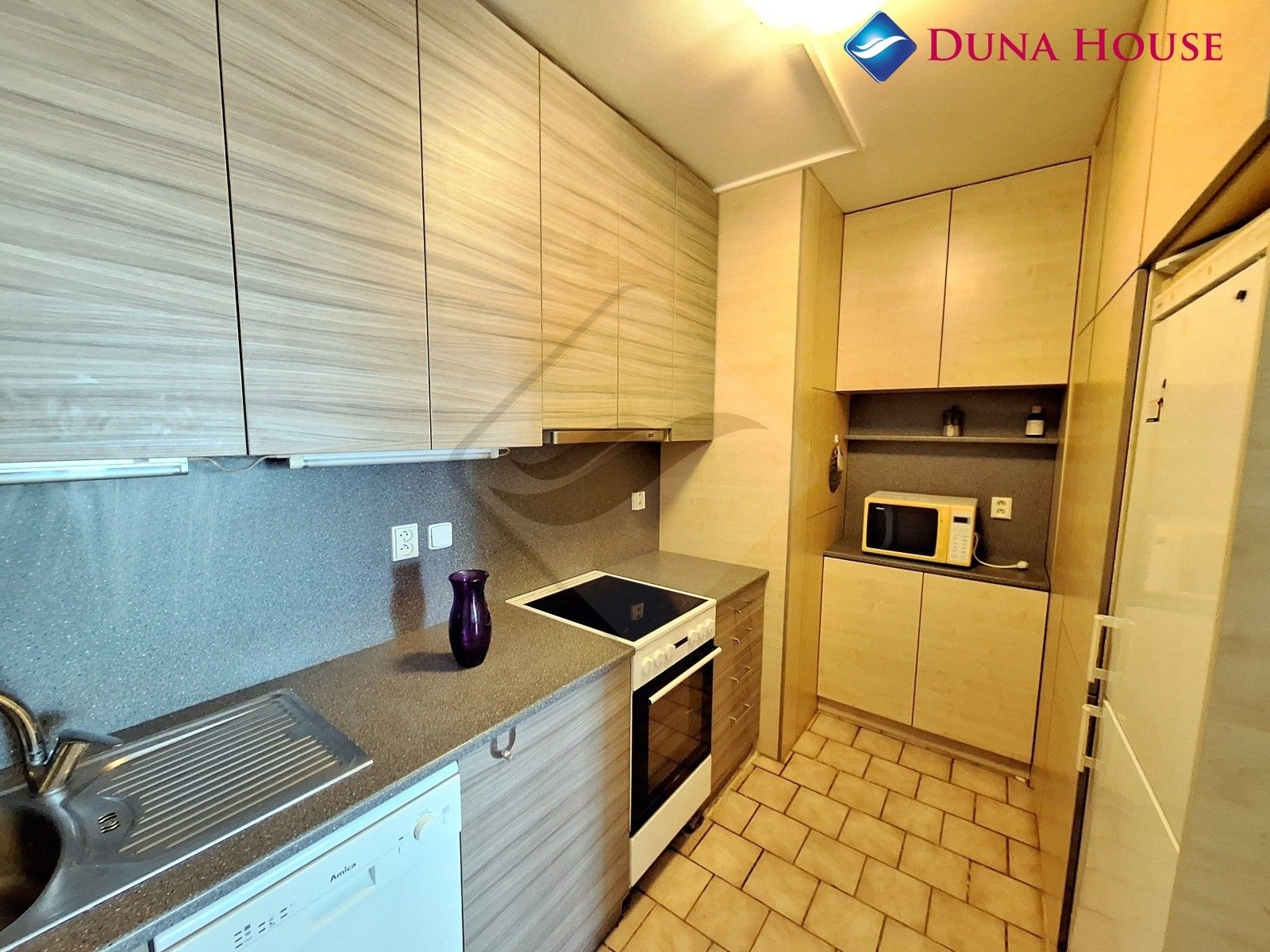 Prodej bytu 3+kk 68 m² - foto 4