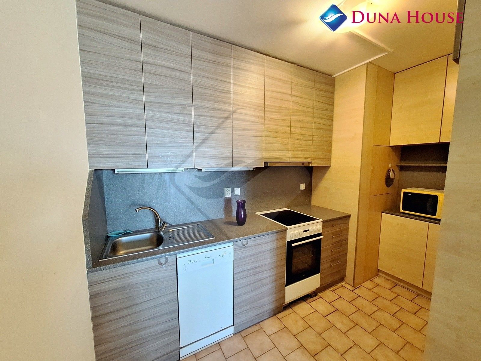 Prodej bytu 3+kk 68 m² - foto 3