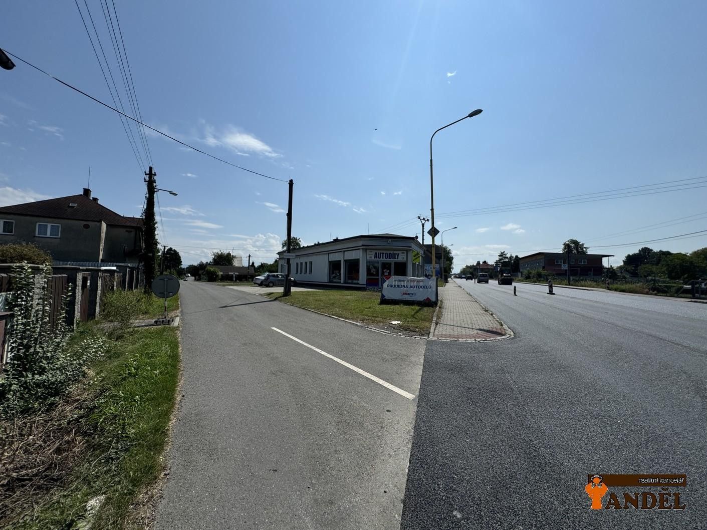 Pronájem komerčního prostoru 13 m² - foto 4