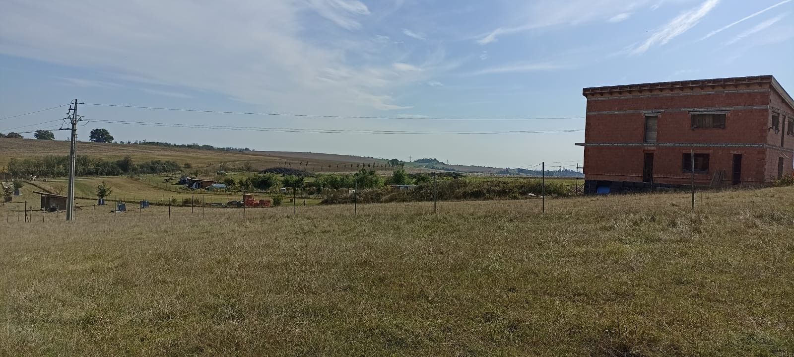 Prodej pozemku 1000 m² - foto 4