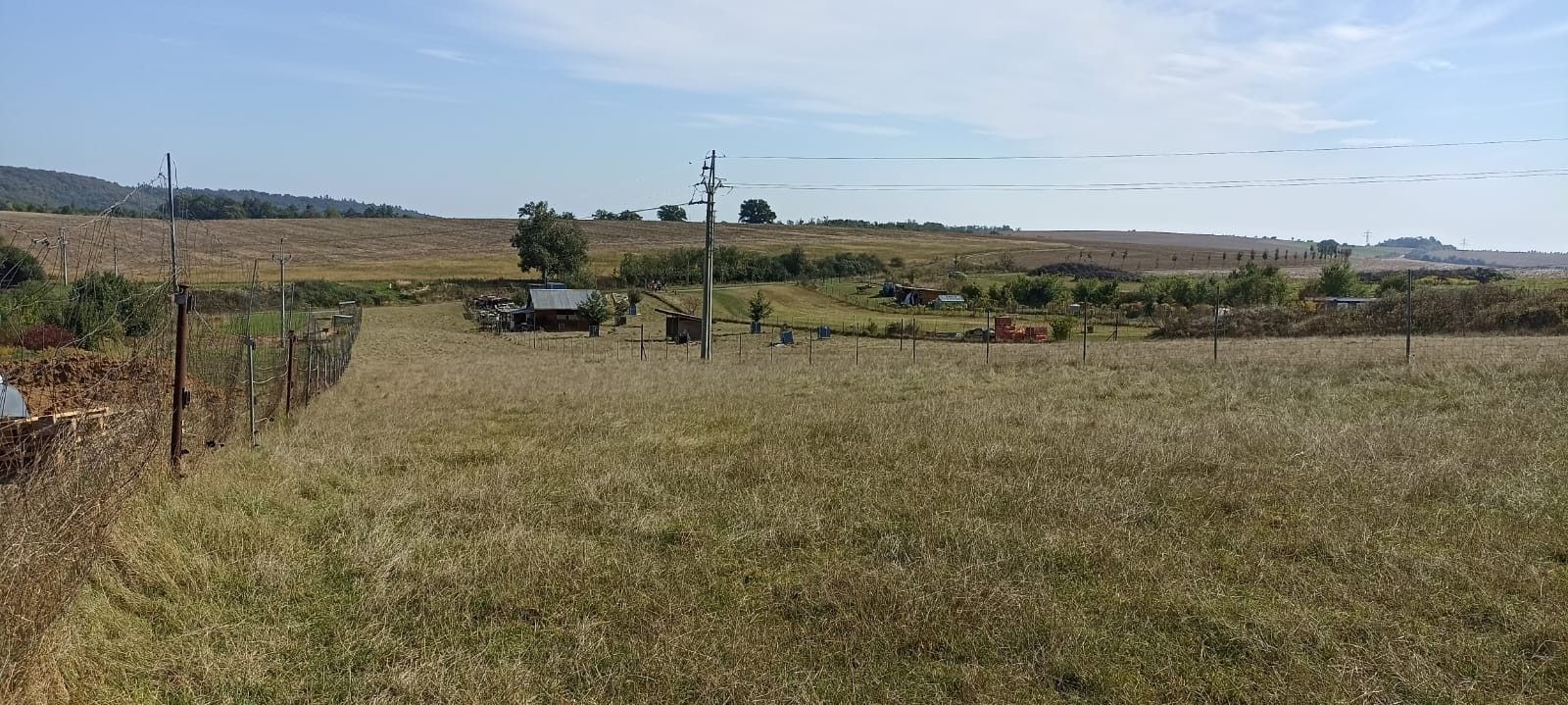 Prodej pozemku 1000 m² - foto 3