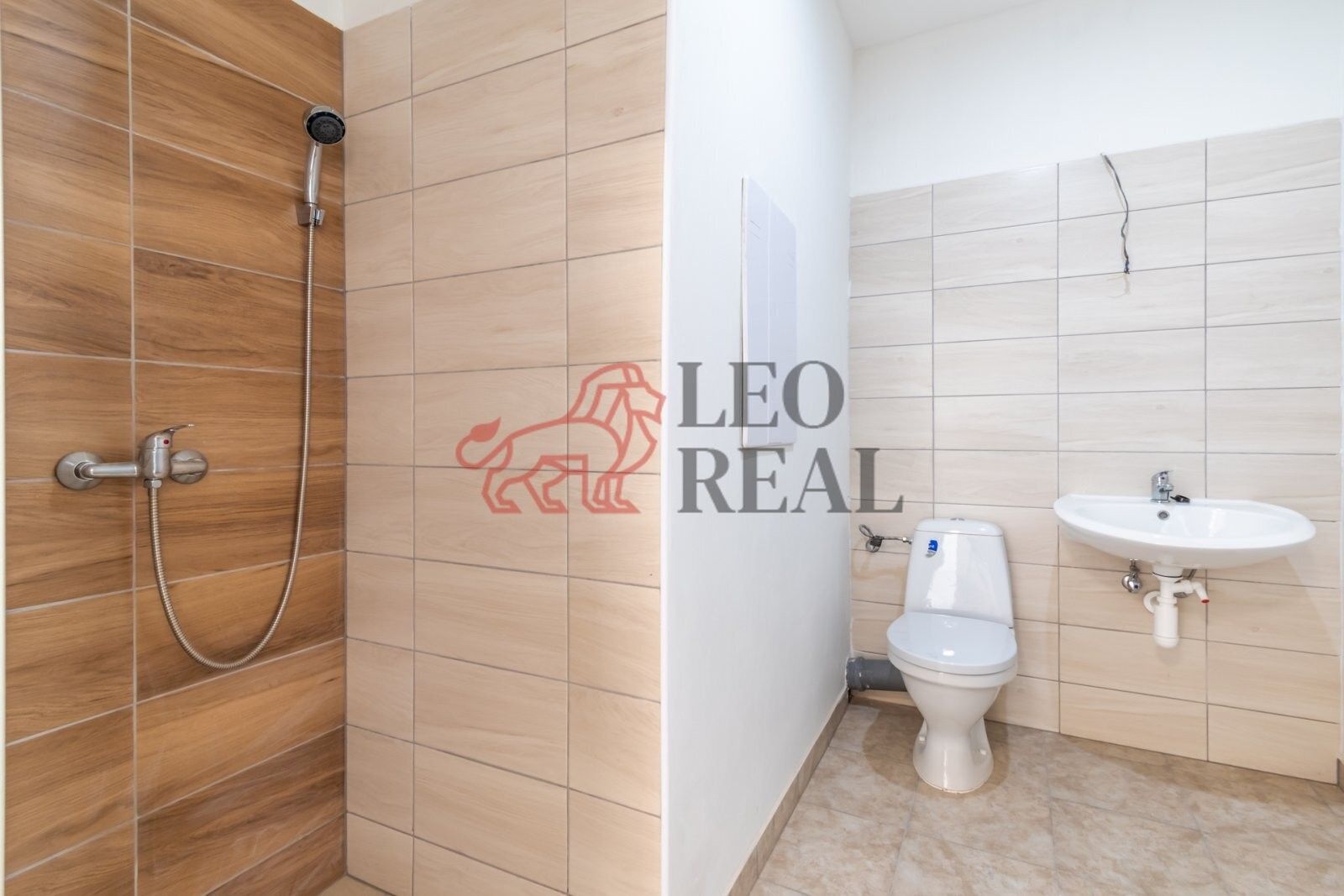 Pronájem bytu 1+kk 35 m² - foto 1