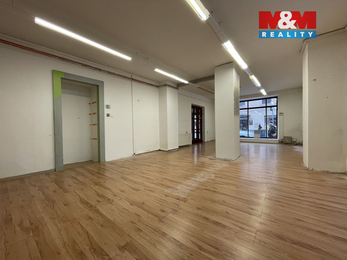 Pronájem komerčního prostoru 70 m² - foto 2