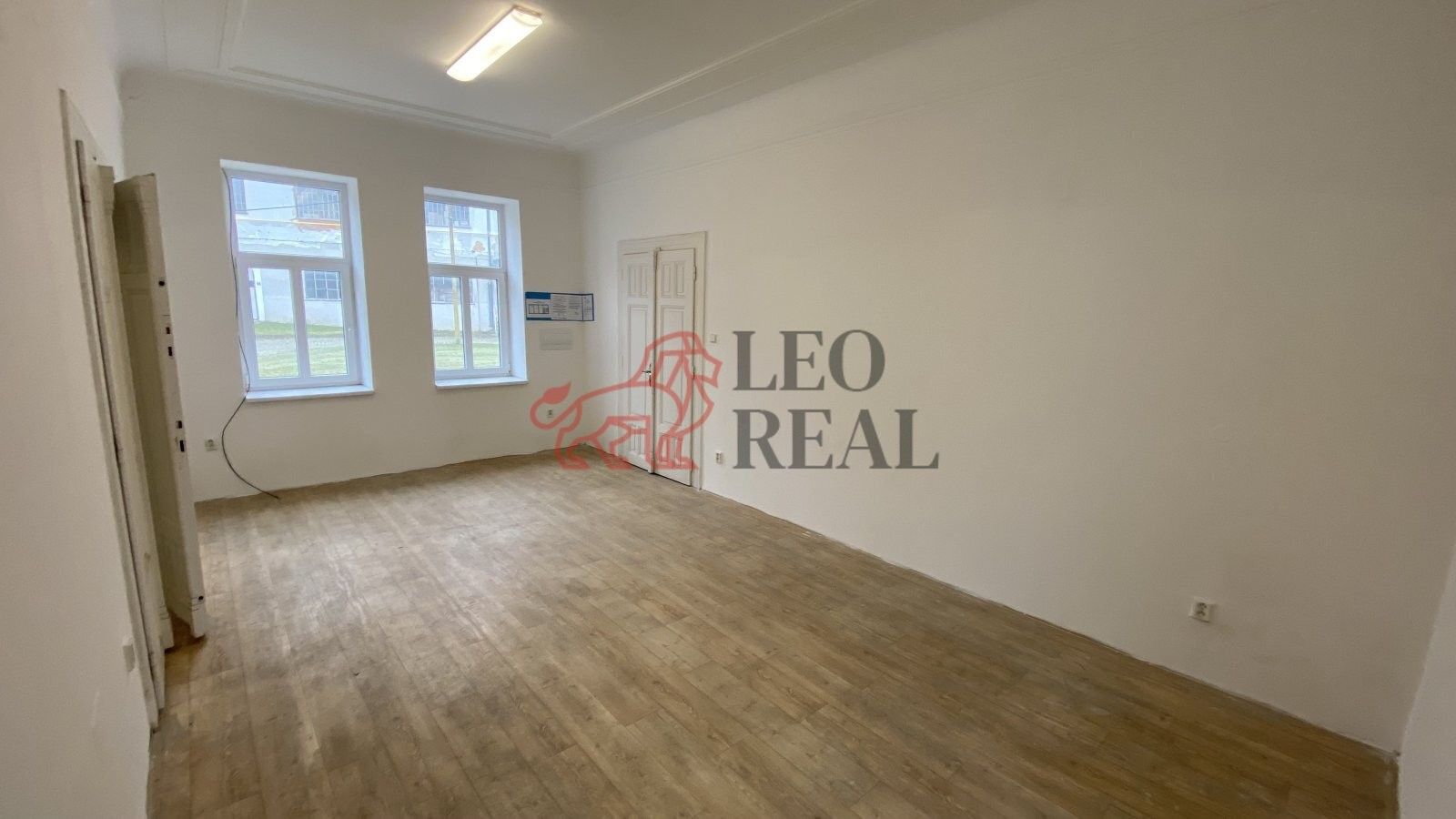 Pronájem komerčního prostoru 27 m² - foto 2