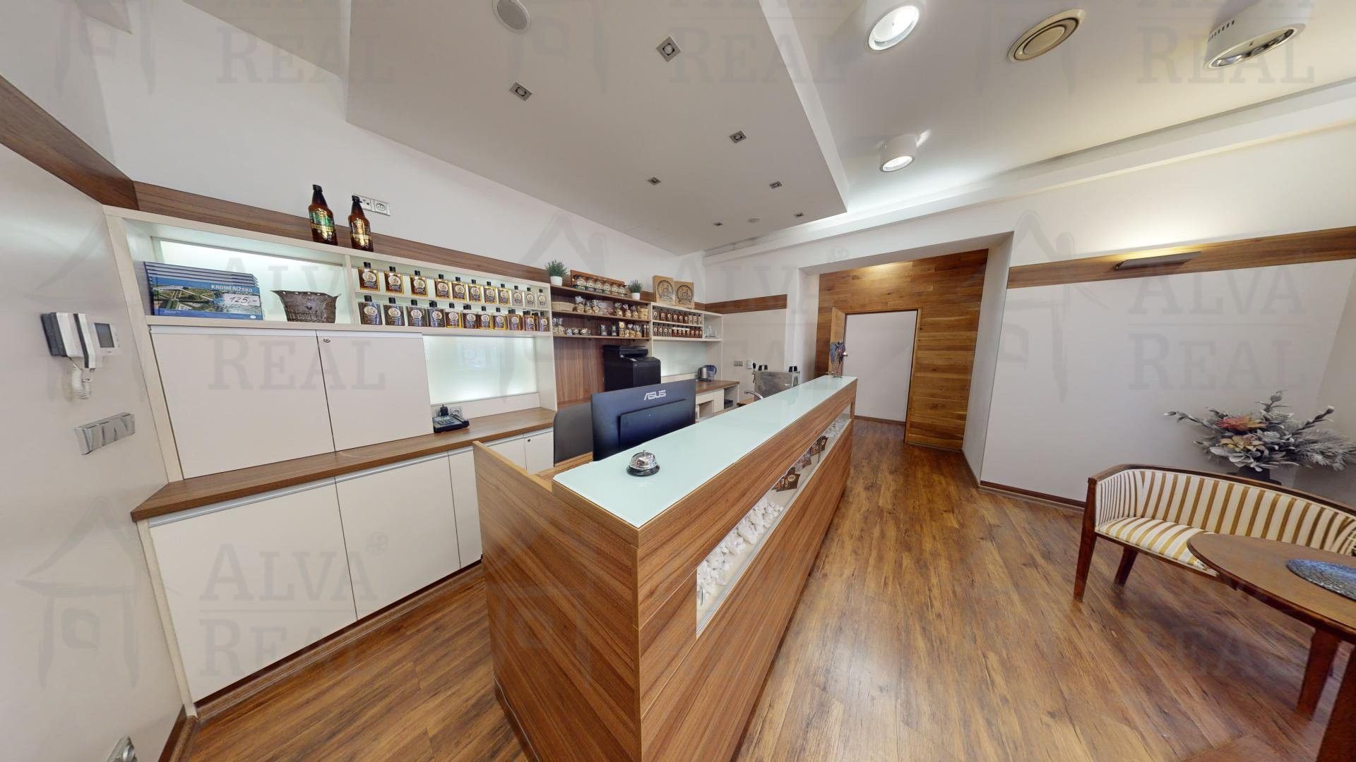 Prodej komerčního prostoru 651 m² - foto 5