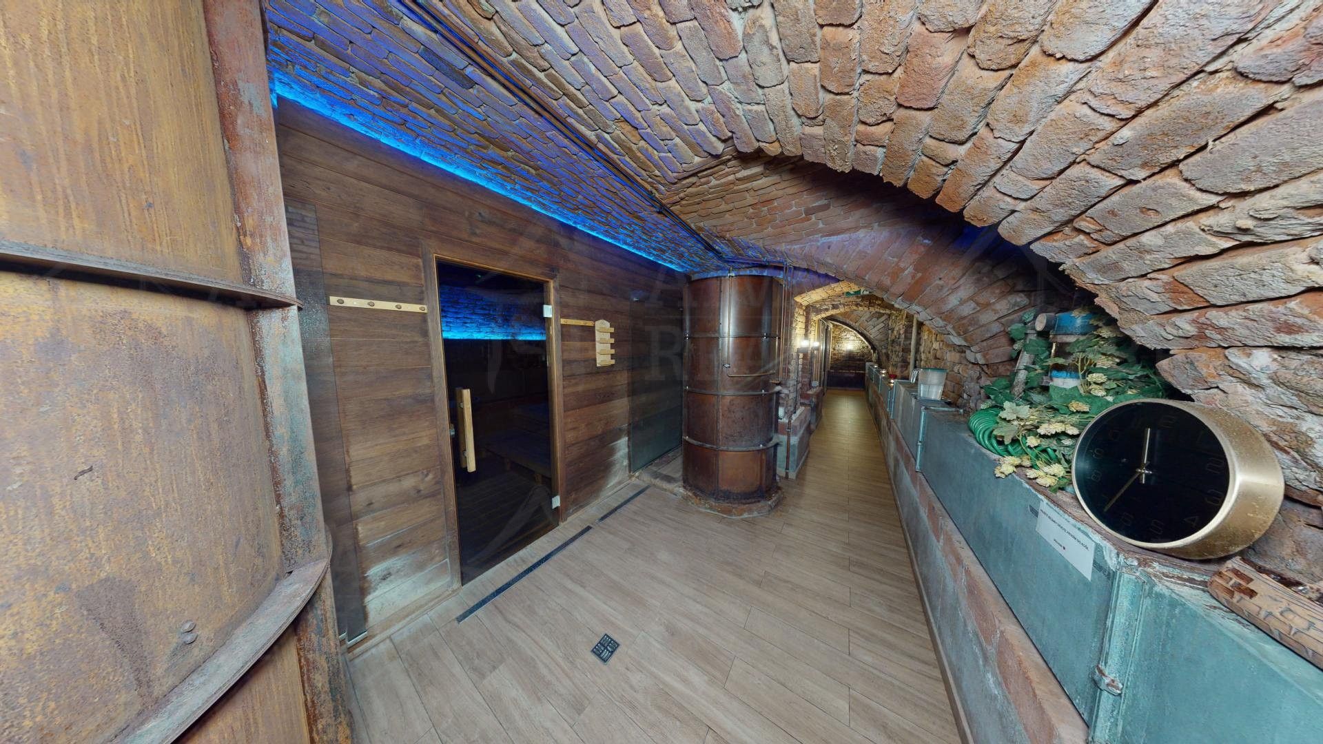 Prodej komerčního prostoru 651 m² - foto 18