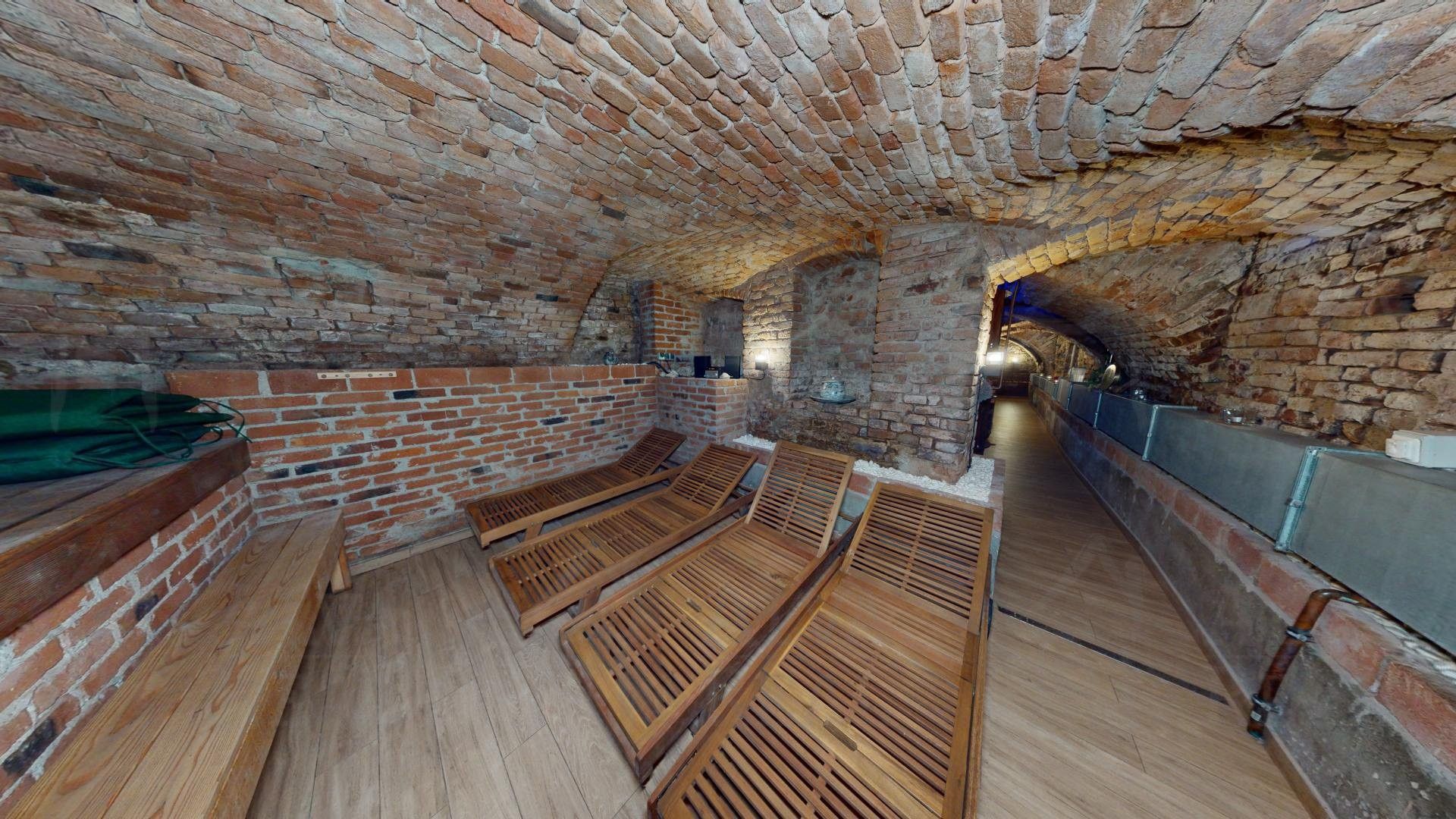 Prodej komerčního prostoru 651 m² - foto 19