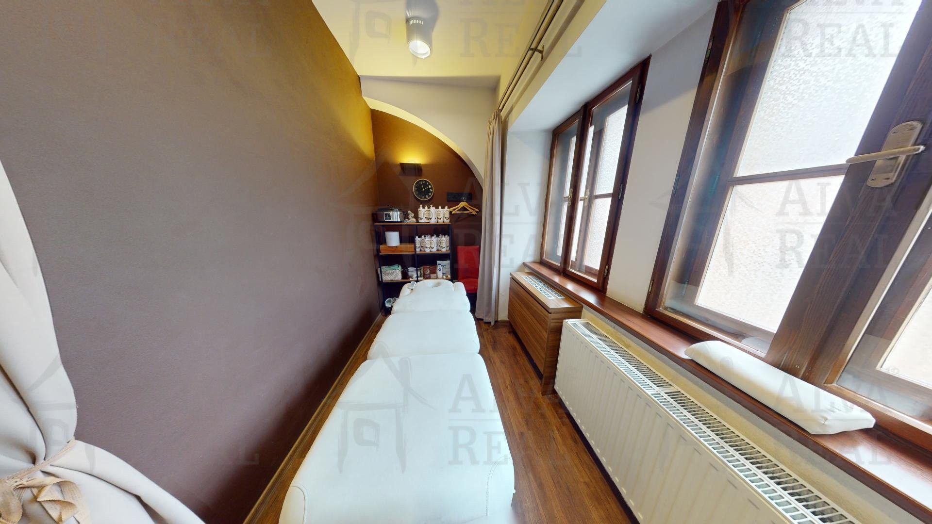 Prodej komerčního prostoru 651 m² - foto 26