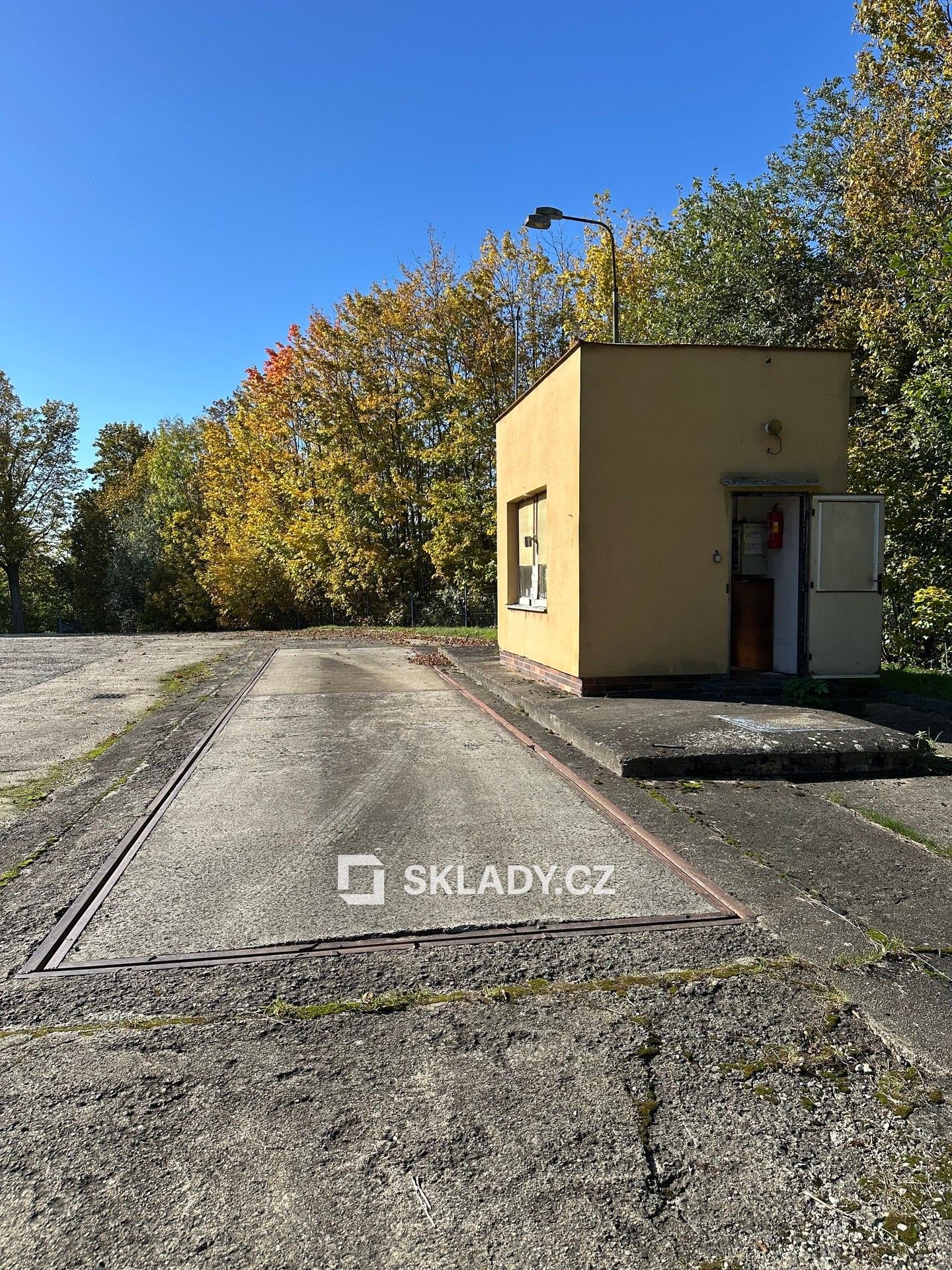Pronájem komerčního prostoru 5100 m² - foto 16
