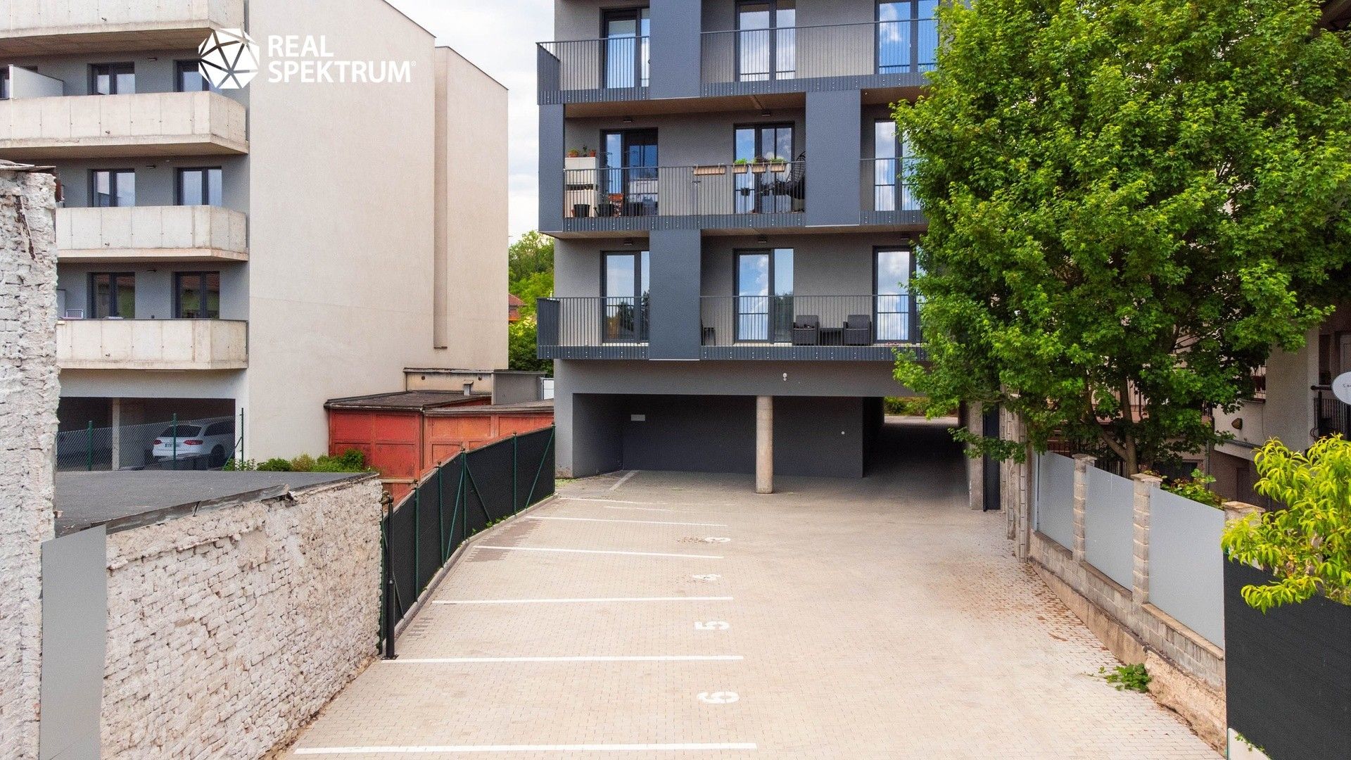 Prodej bytu 2+kk 66 m² - foto 24
