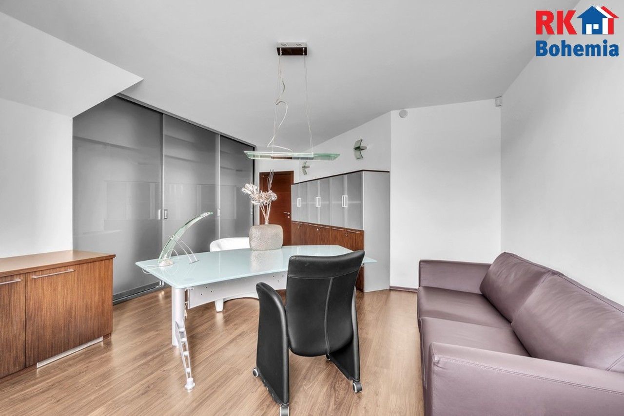 Prodej komerčního prostoru 696 m² - foto 19