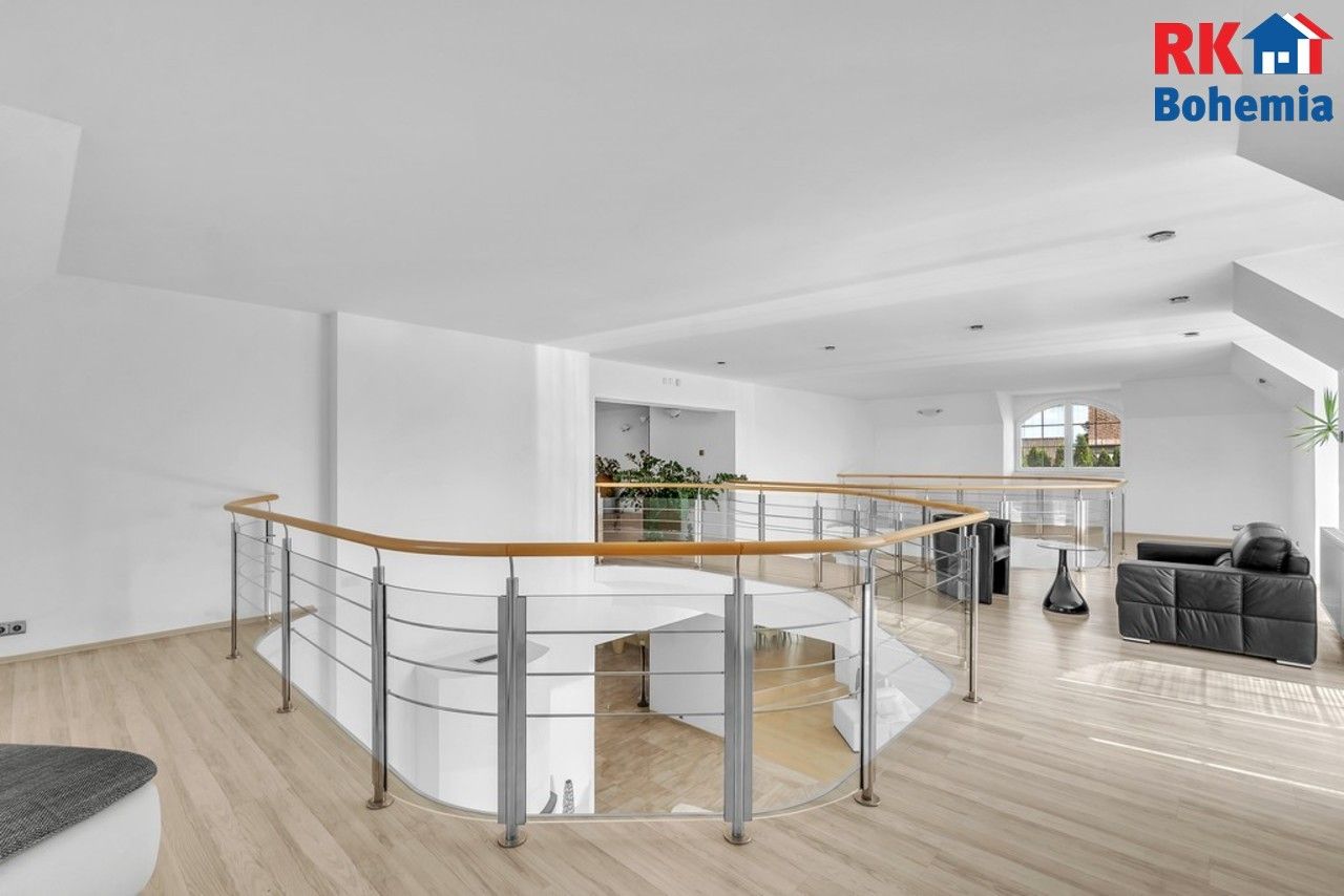 Prodej komerčního prostoru 696 m² - foto 23