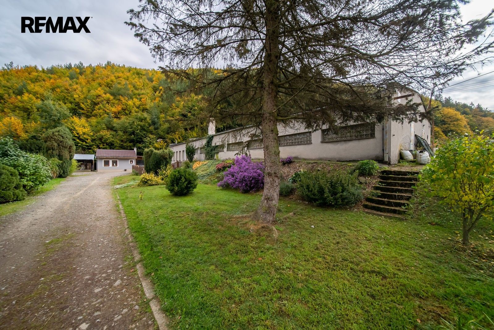Prodej komerčního prostoru 467 m² - foto 5
