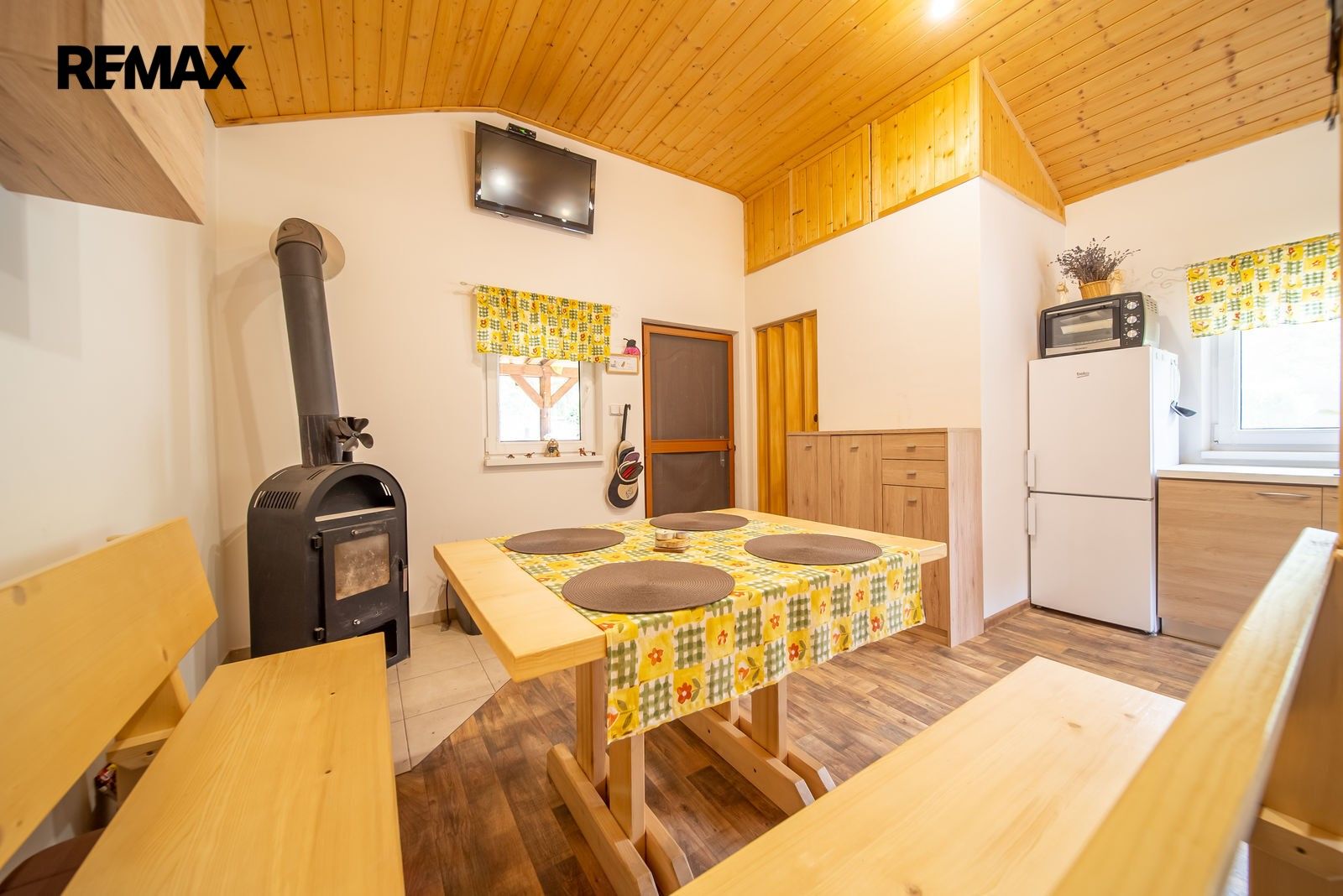 Prodej komerčního prostoru 467 m² - foto 14