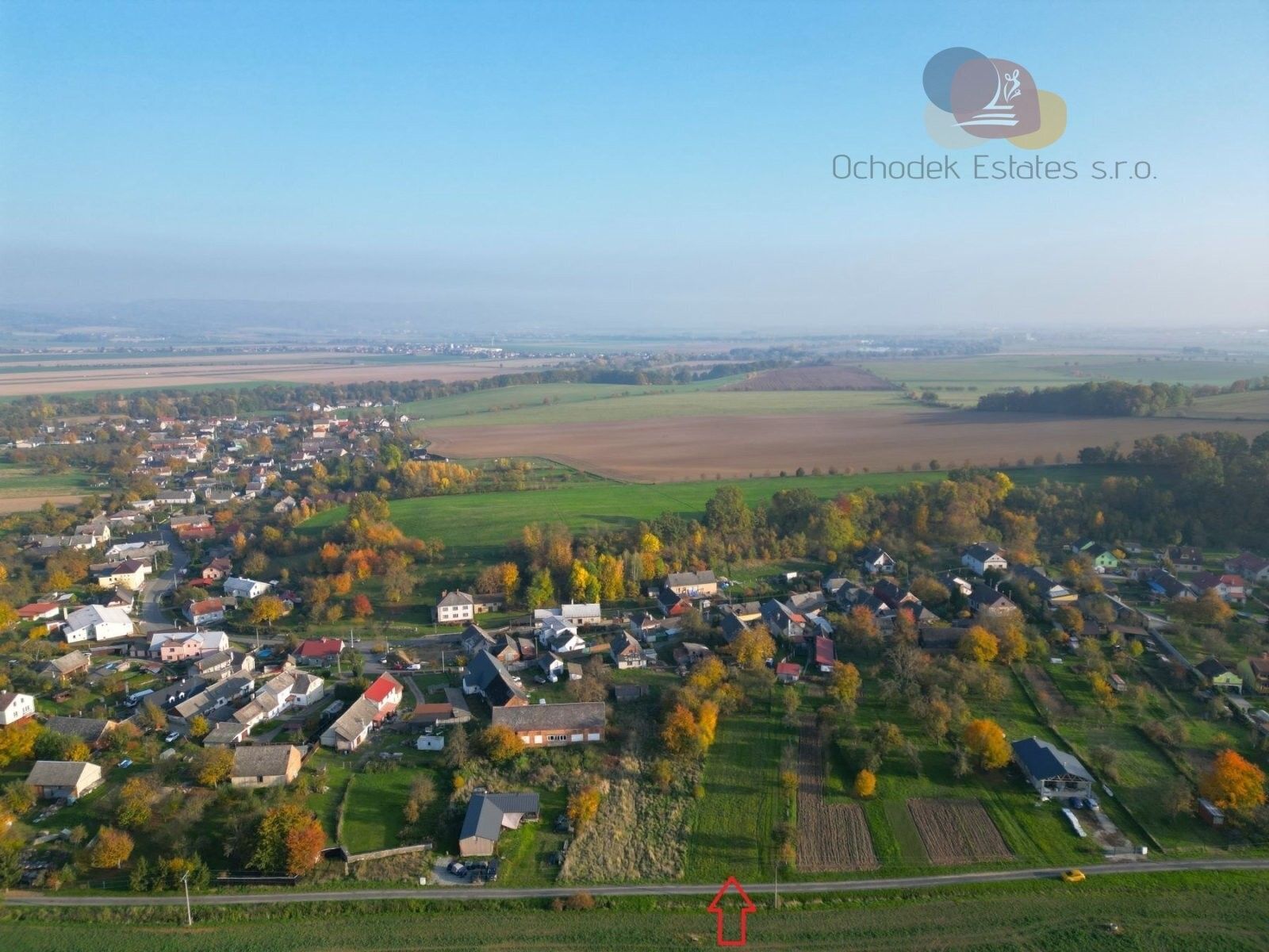 Prodej pozemku 1030 m² - foto 1