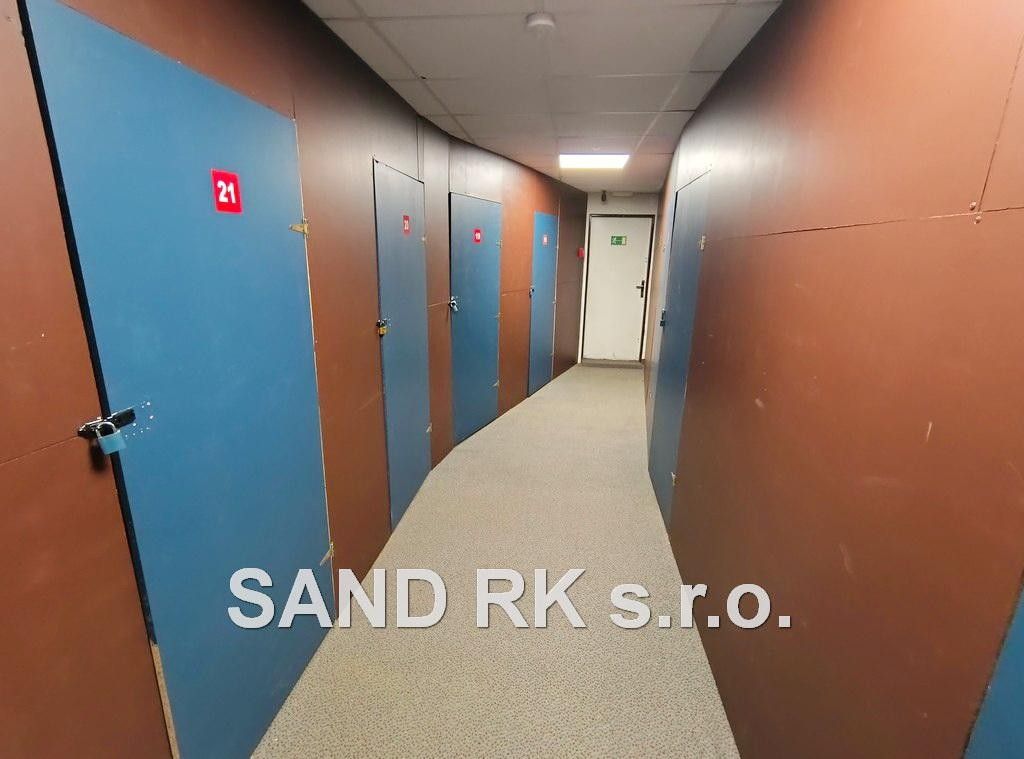 Pronájem komerčního prostoru 1 m² - foto 8