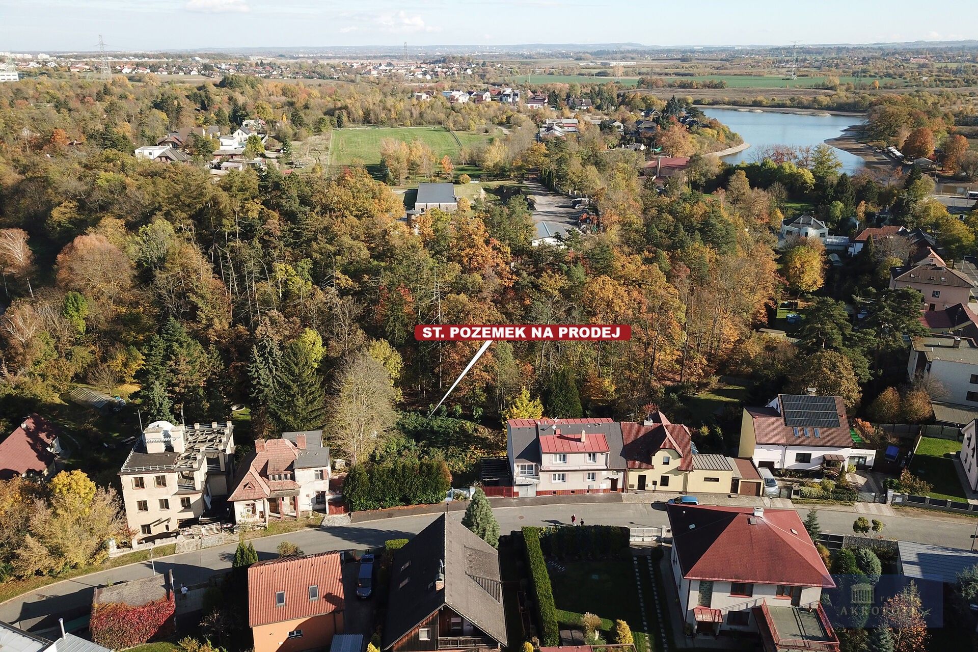 Prodej pozemku 934 m² - foto 1