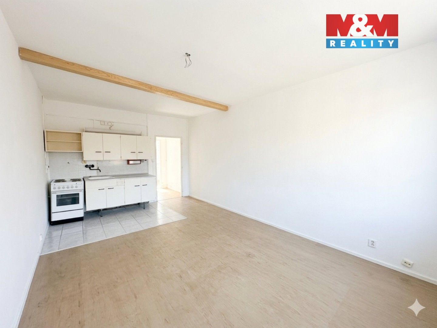 Pronájem bytu 1+kk 28 m² - foto 3