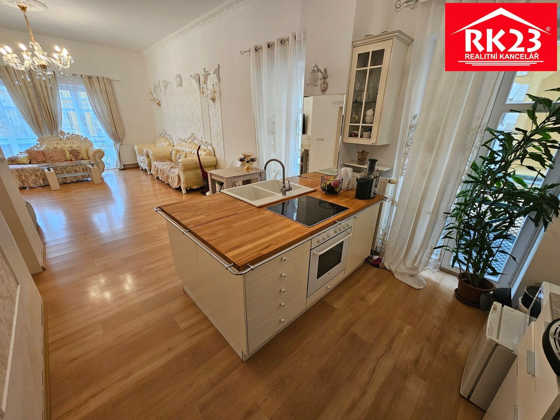 Prodej bytu 2+kk 68 m² - foto 3