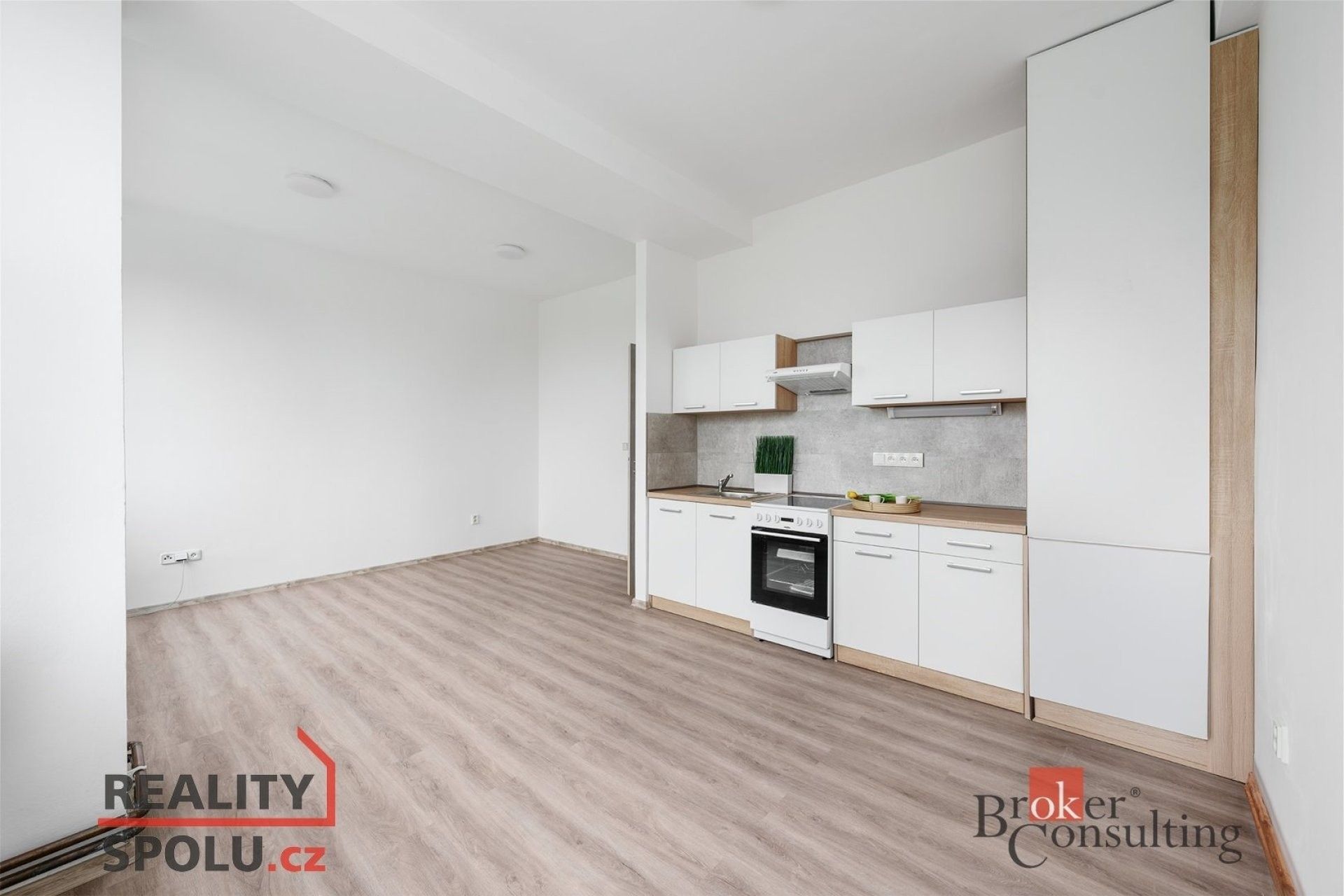 Pronájem bytu 2+kk 57 m² - foto 2
