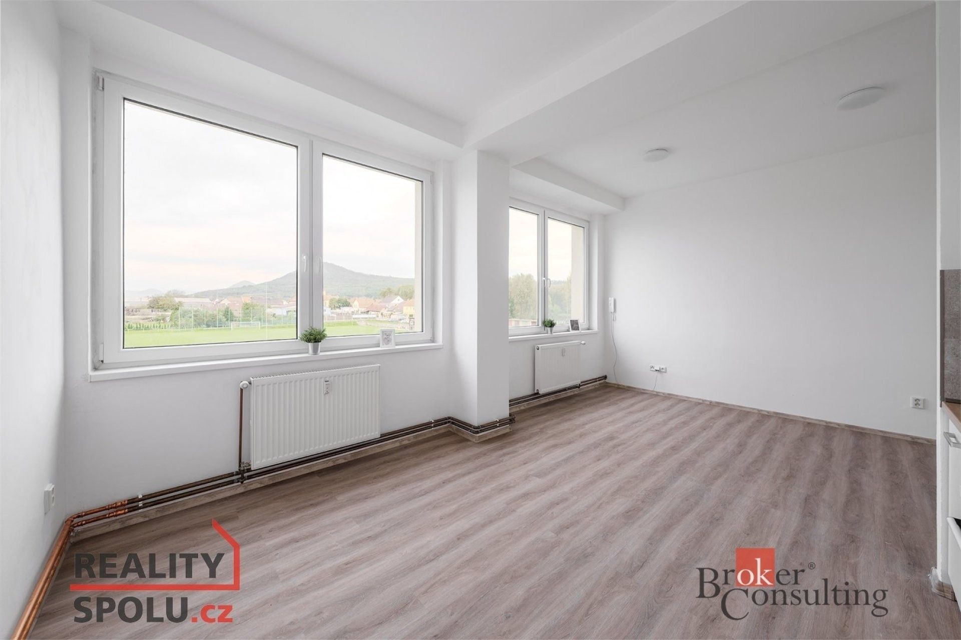 Pronájem bytu 2+kk 57 m² - foto 5