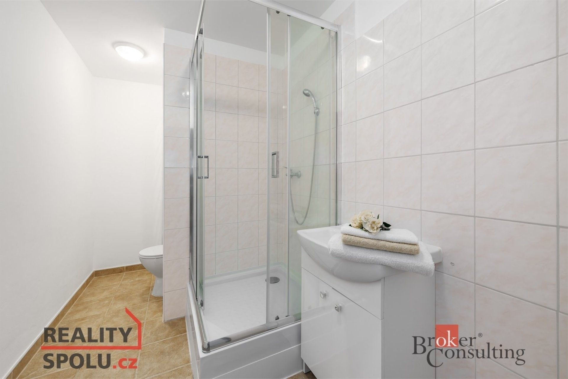 Pronájem bytu 2+kk 57 m² - foto 11