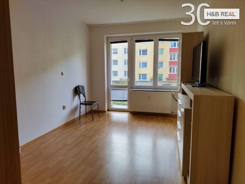 Pronájem bytu 2+kk 55 m² - foto 3