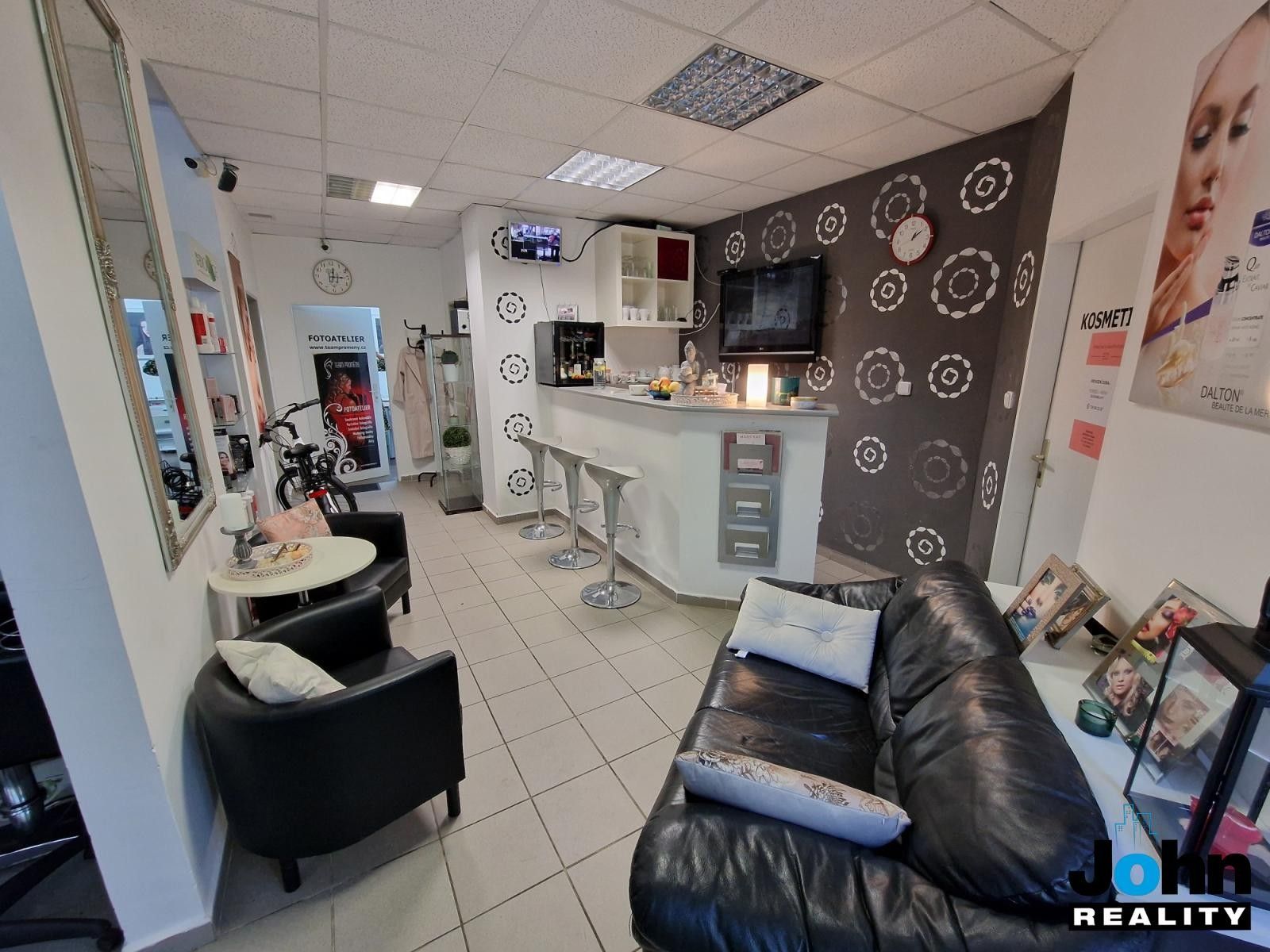 Prodej nemovitosti 400 m² - foto 13