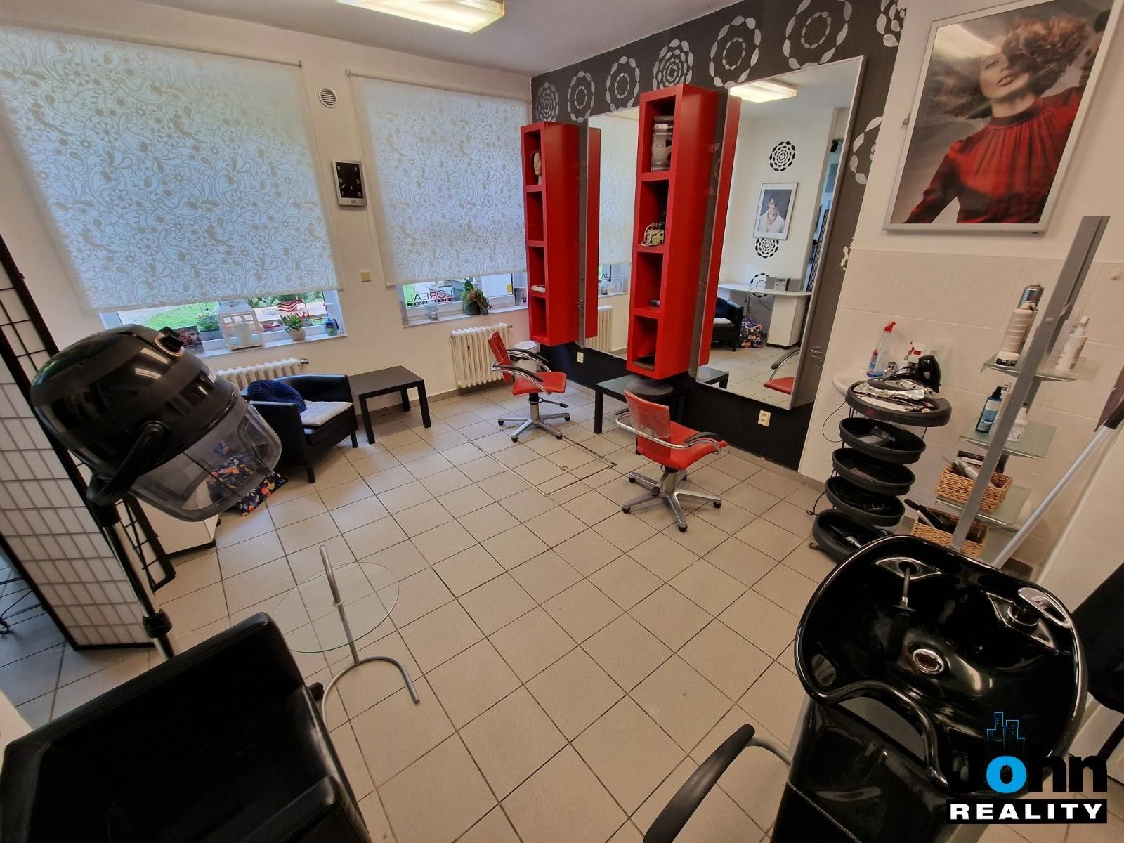 Prodej nemovitosti 400 m² - foto 16