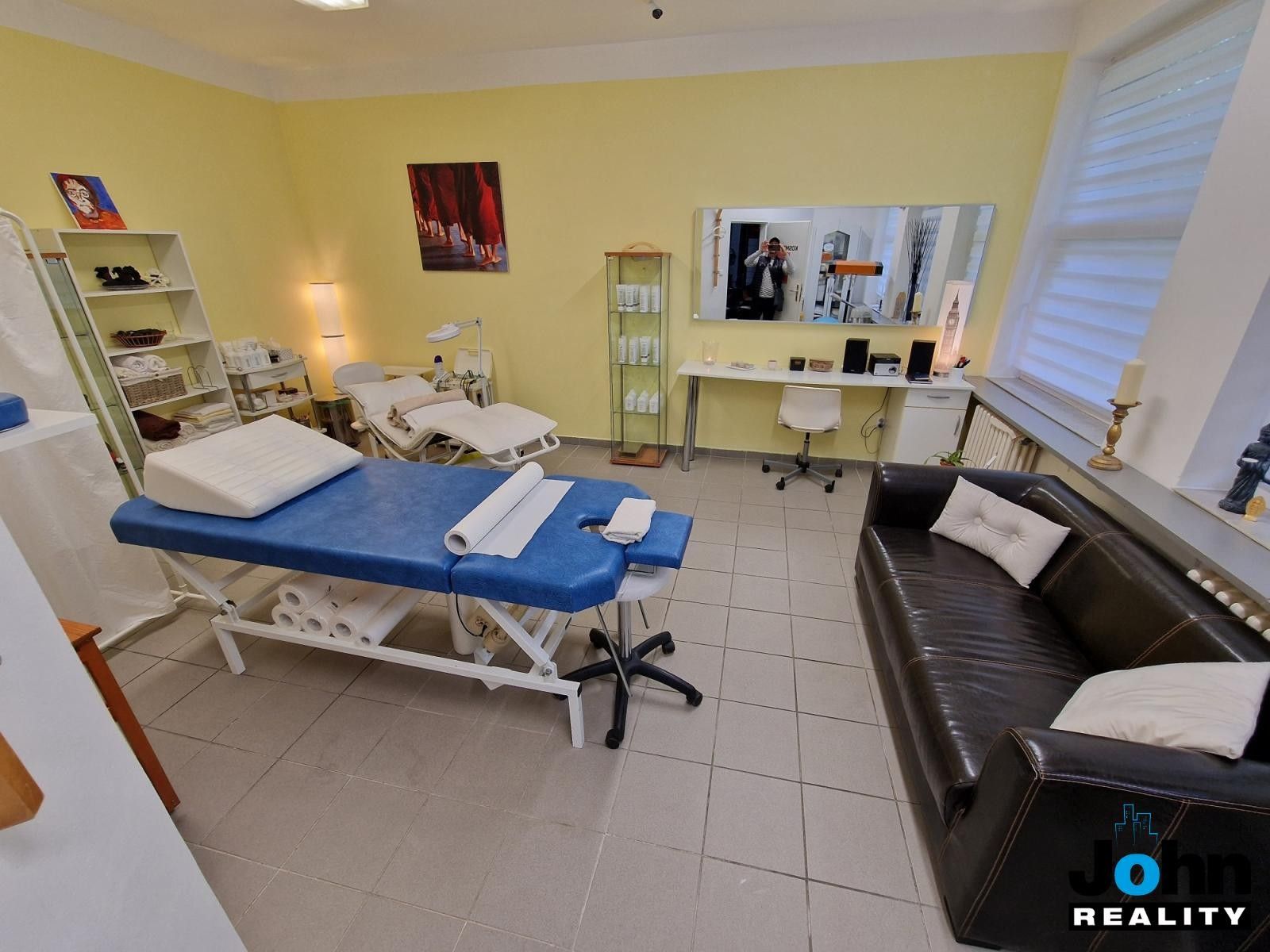 Prodej nemovitosti 400 m² - foto 21