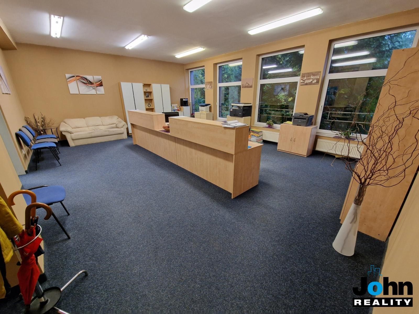Prodej nemovitosti 400 m² - foto 31