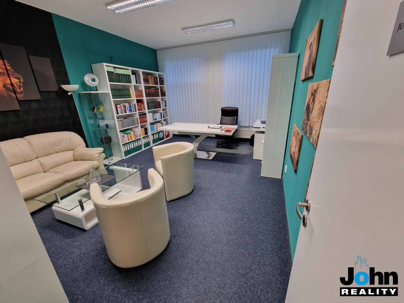Prodej nemovitosti 400 m² - foto 34