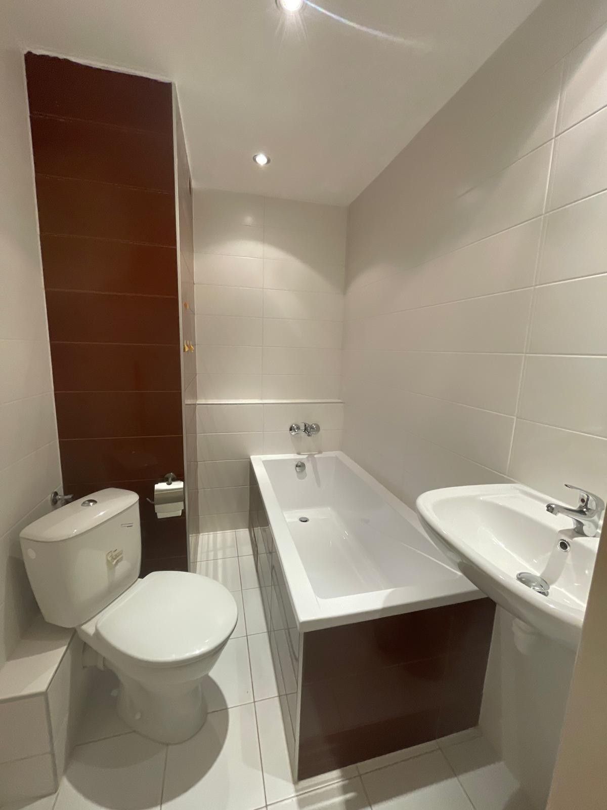 Pronájem bytu 2+kk 40 m² - foto 4