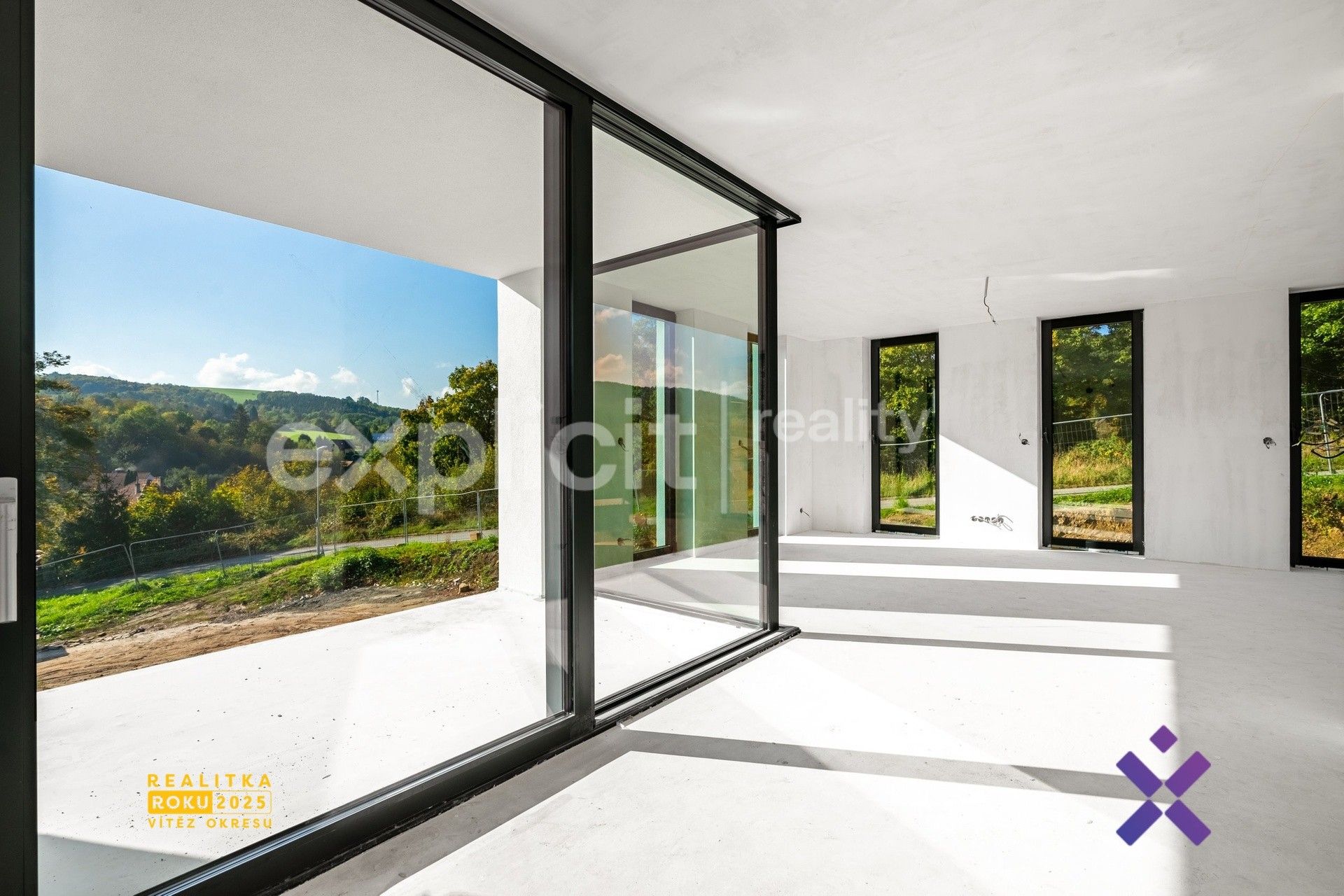 Prodej bytu 2+kk 83 m² - foto 1
