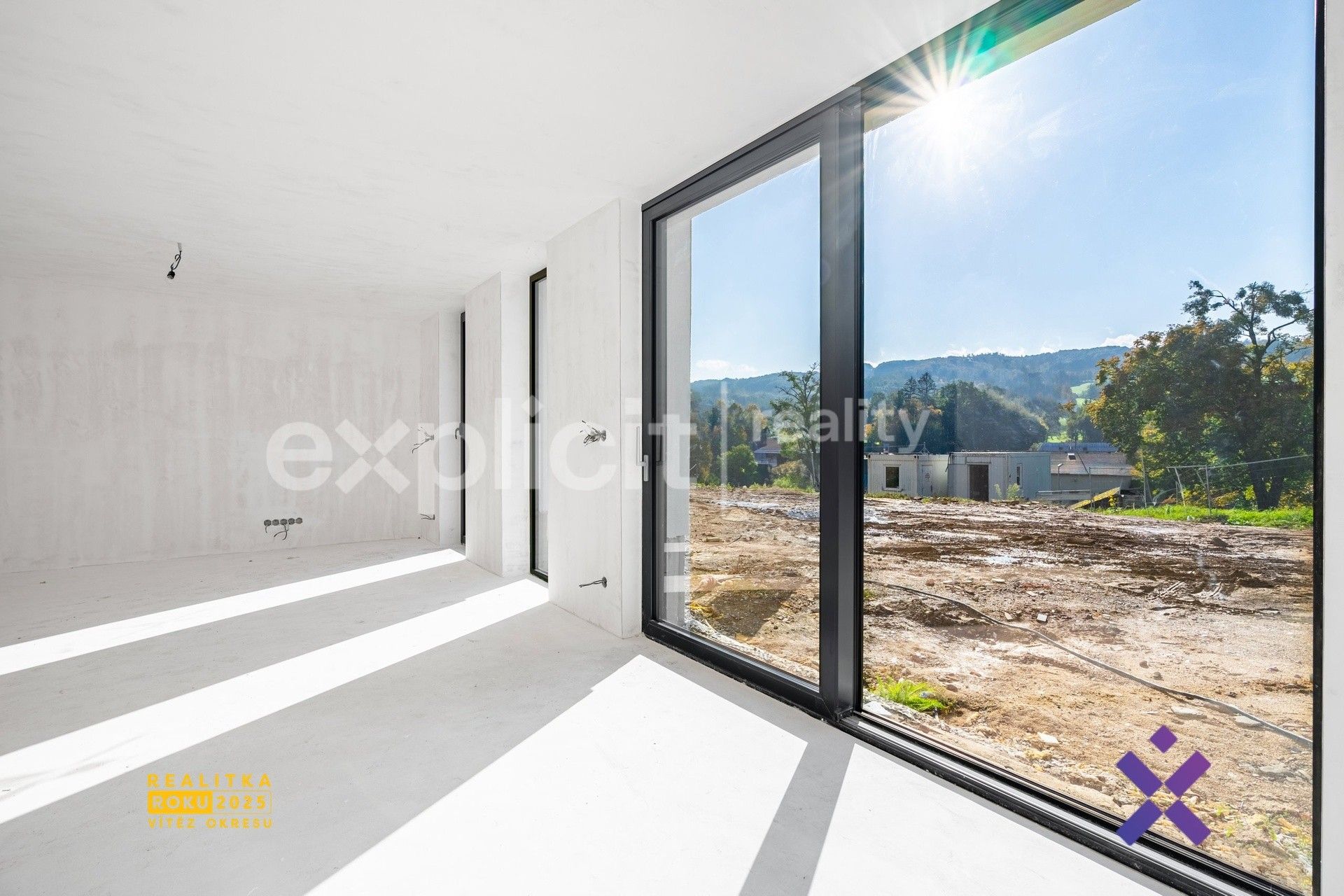 Prodej bytu 2+kk 98 m² - foto 3