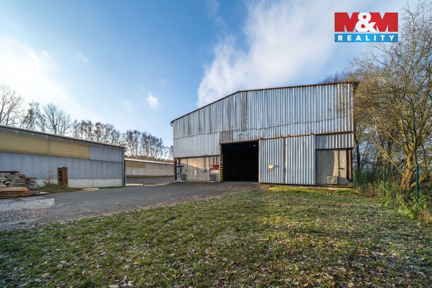Pronájem komerčního prostoru 1000 m² - foto 12