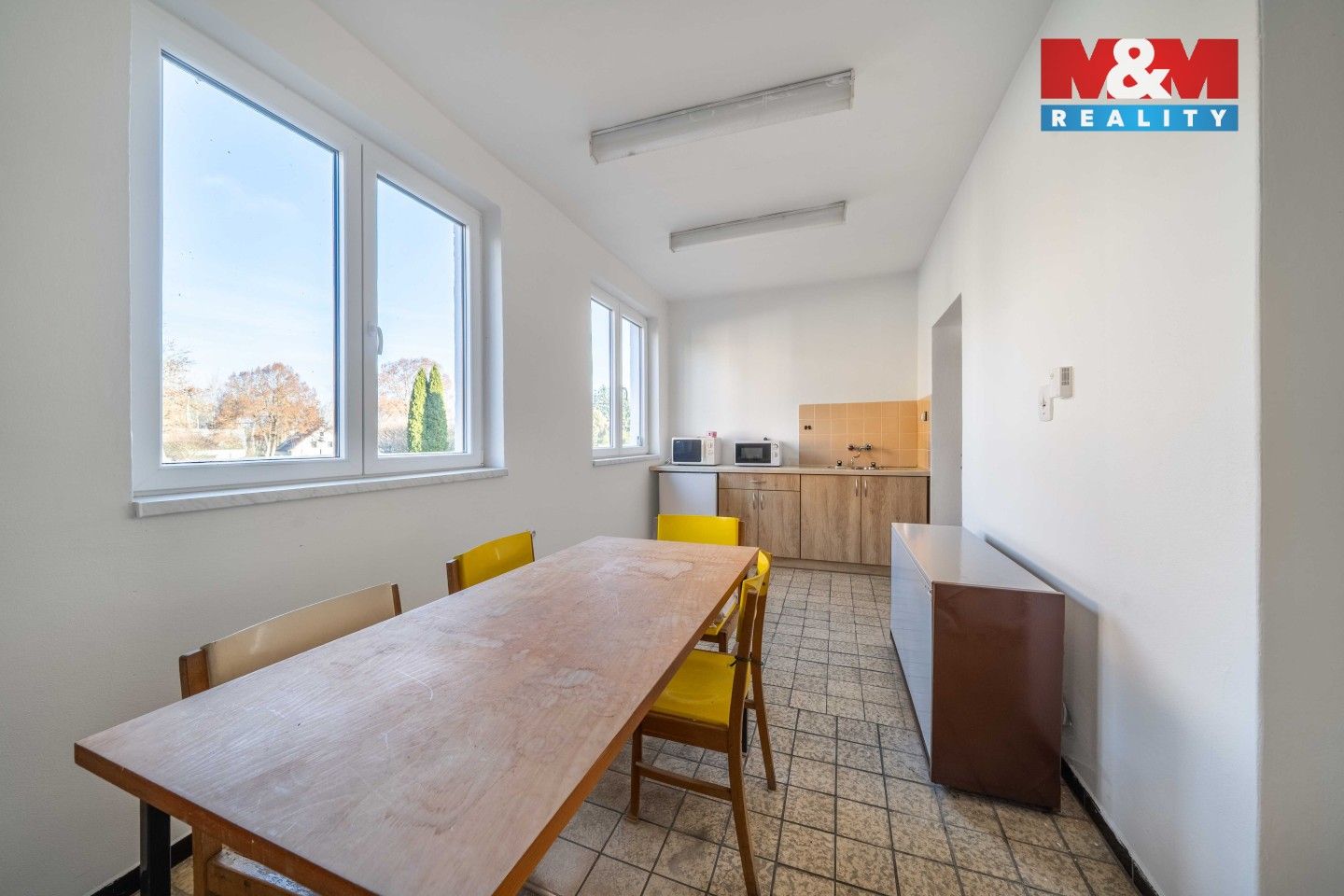 Pronájem komerčního prostoru 1000 m² - foto 19